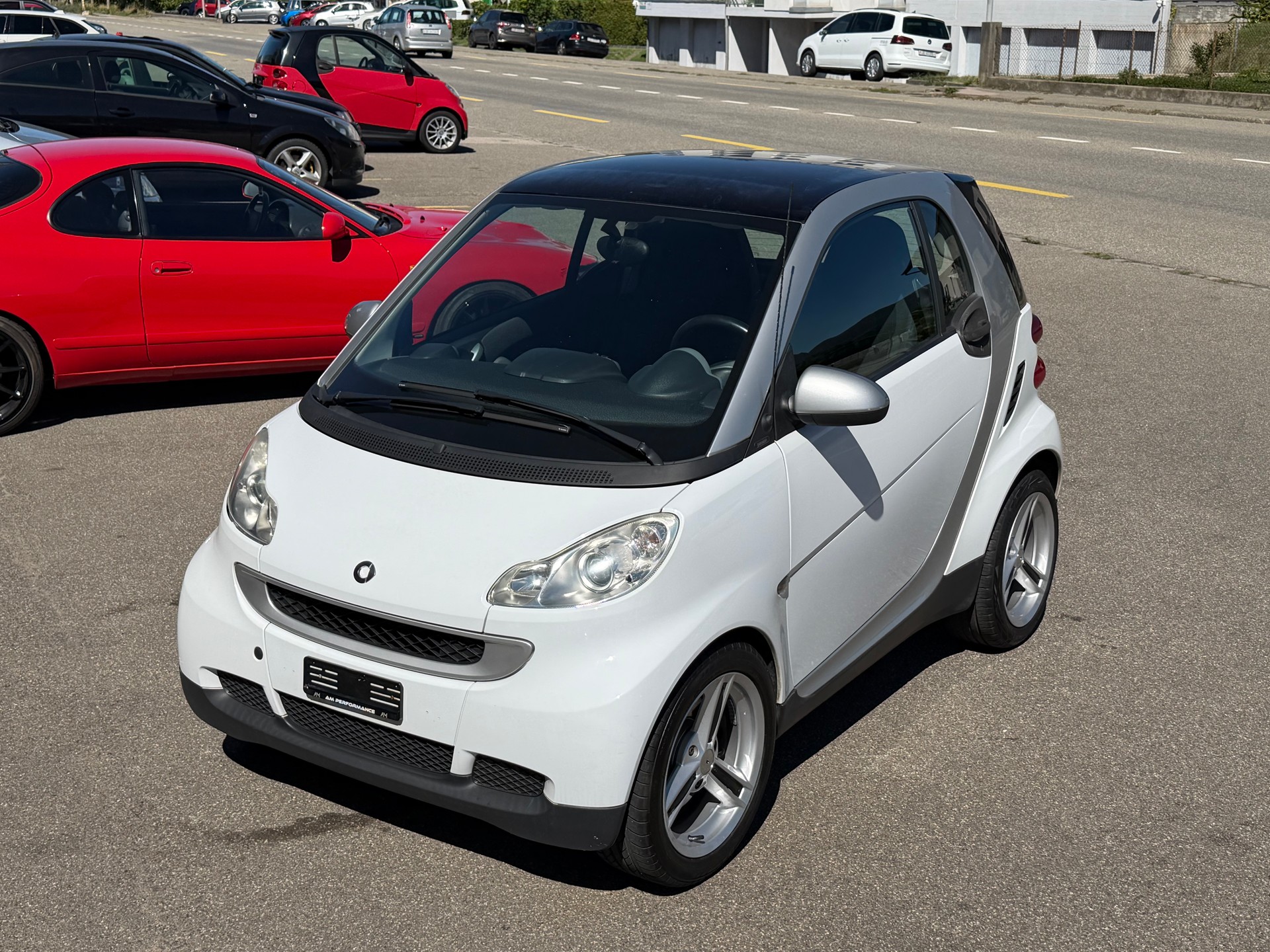 SMART FORTWO-image-5
