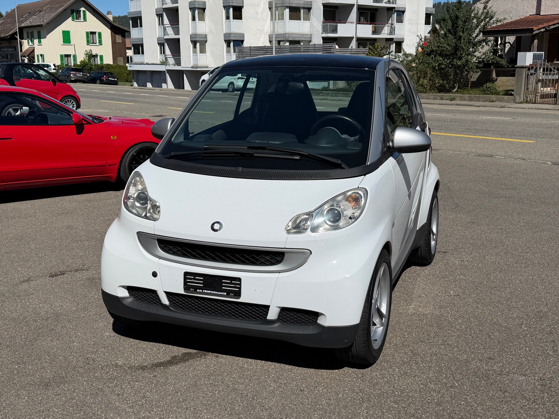 SMART FORTWO-image-1