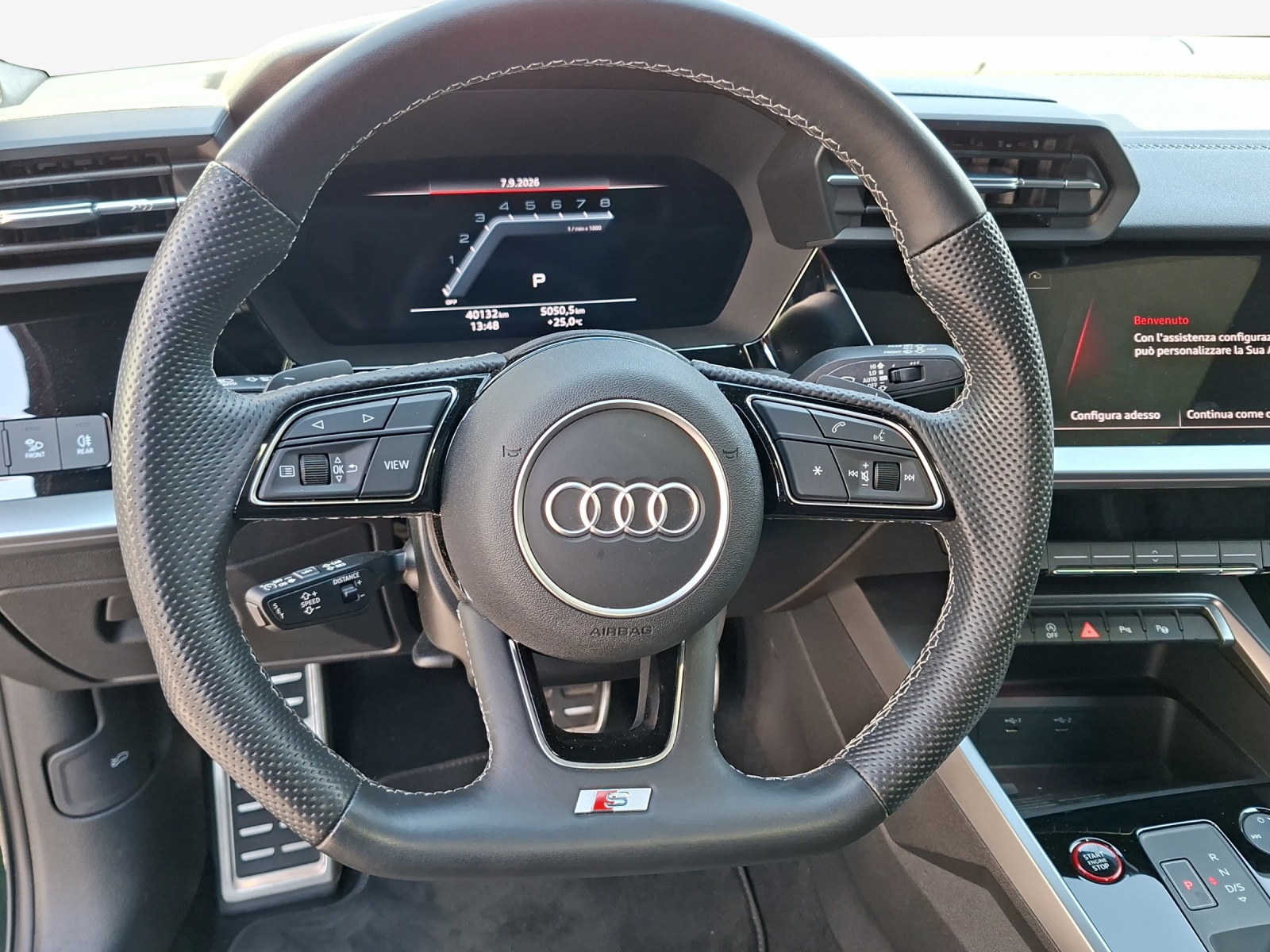 AUDI S3 Sportback 2.0 TFSI quattro S-tronic-image-9