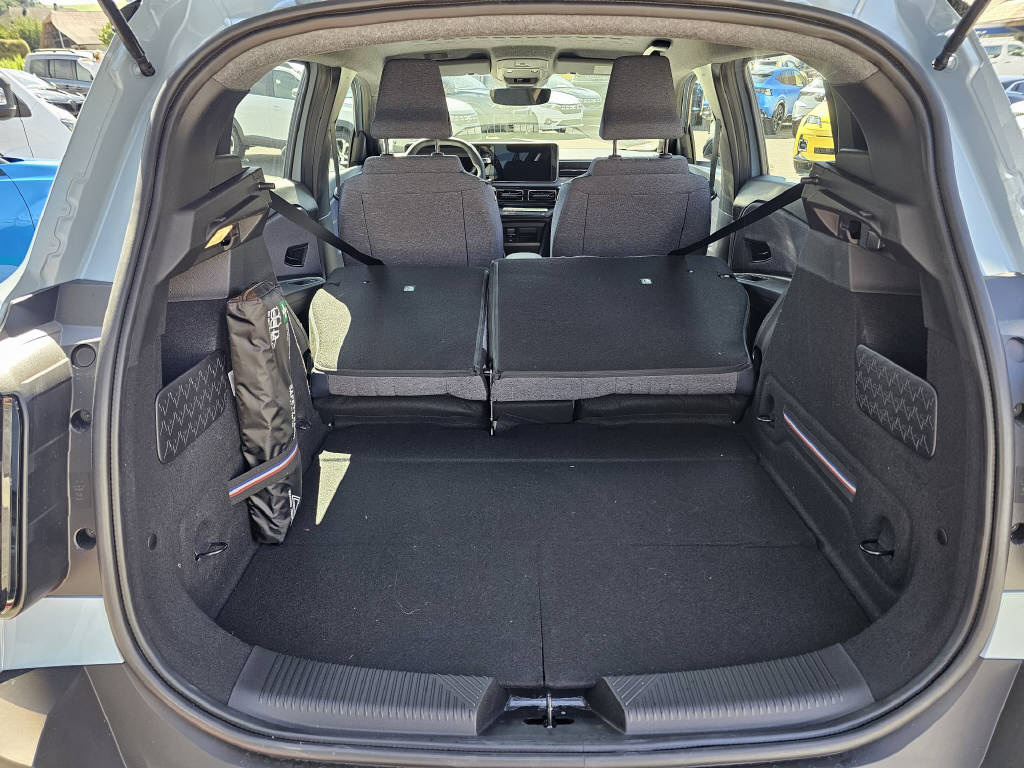 RENAULT R4 E-TECH ELECTRIC iconic 150PS Comfort Range-image-7