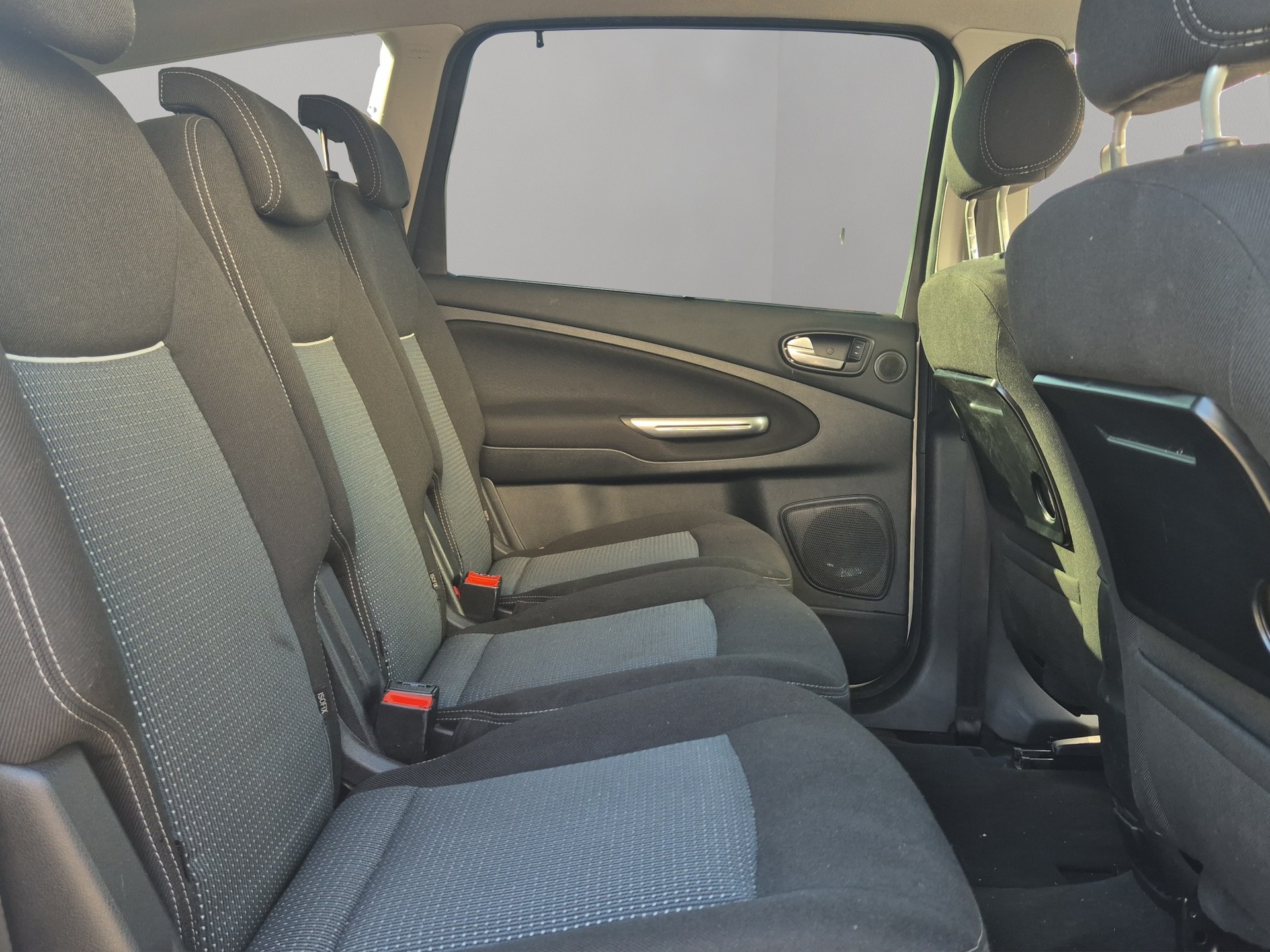 FORD S-Max 2.0 TDCi Titanium PowerShift-image-14
