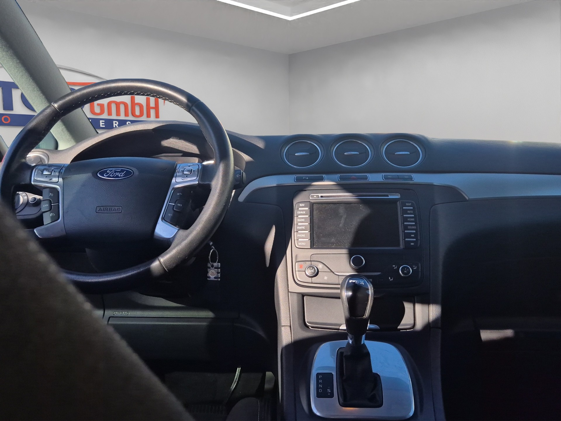 FORD S-Max 2.0 TDCi Titanium PowerShift-image-8