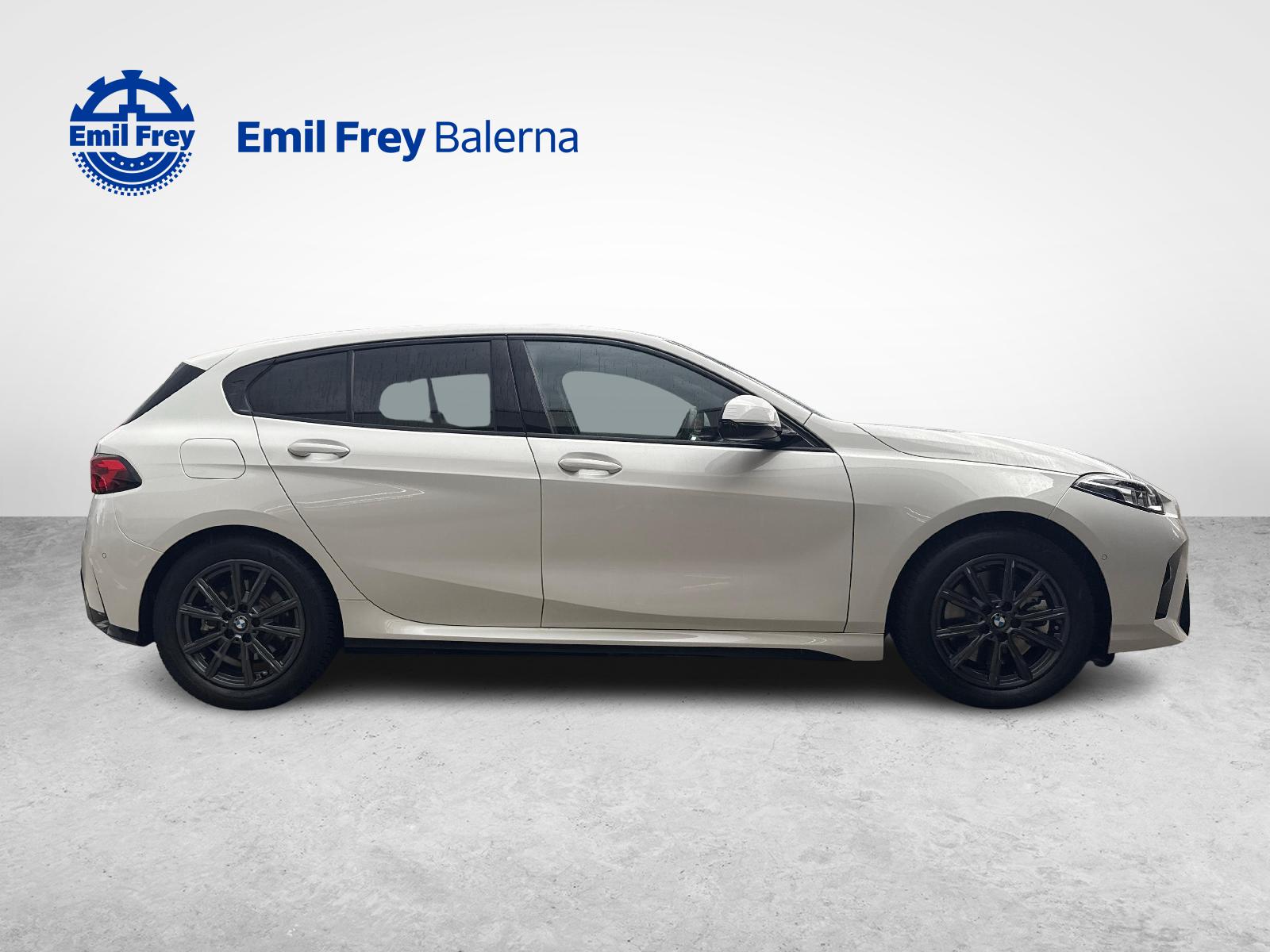 BMW 123 xDrive-image-6