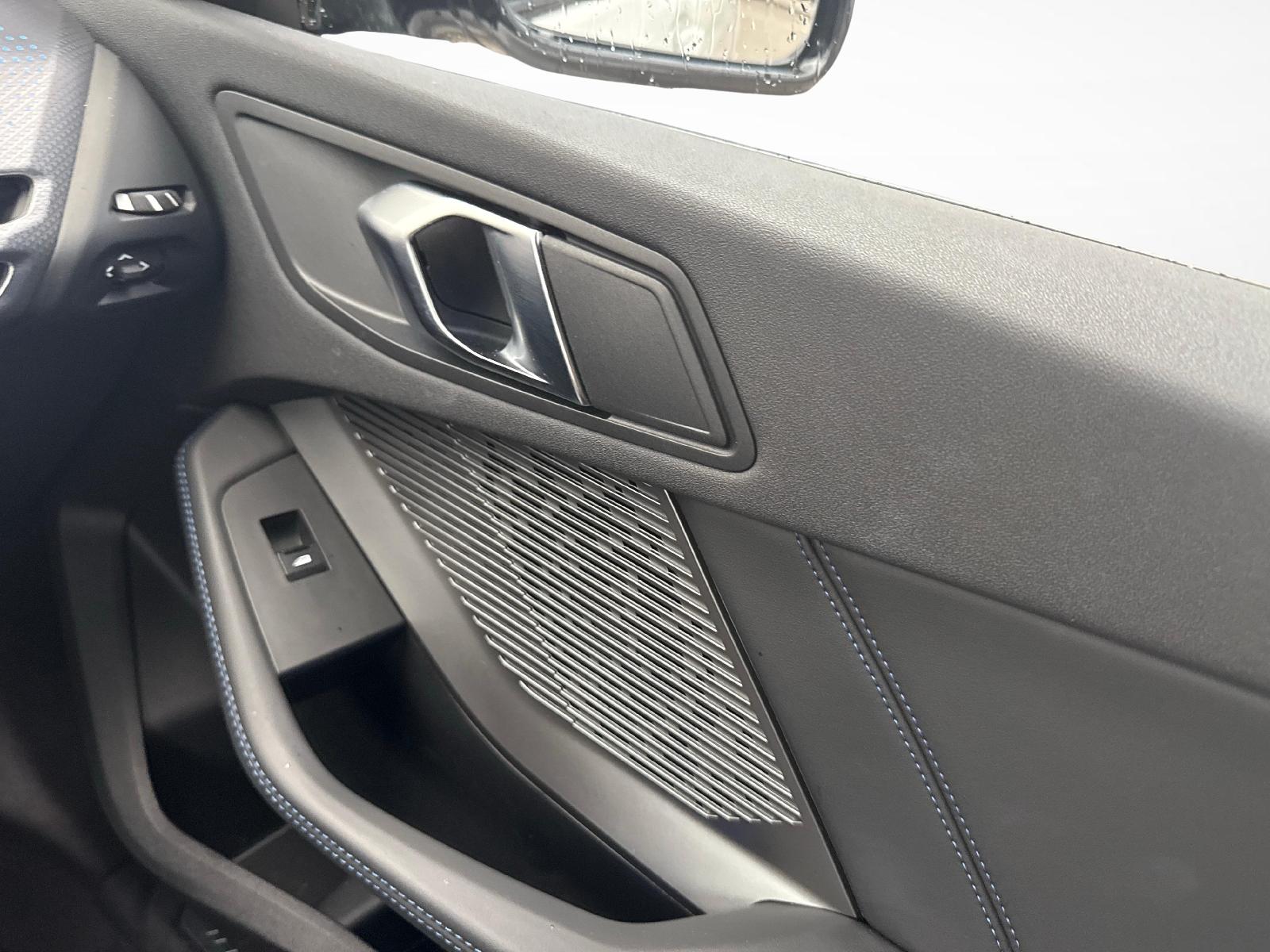 BMW 123 xDrive-image-15