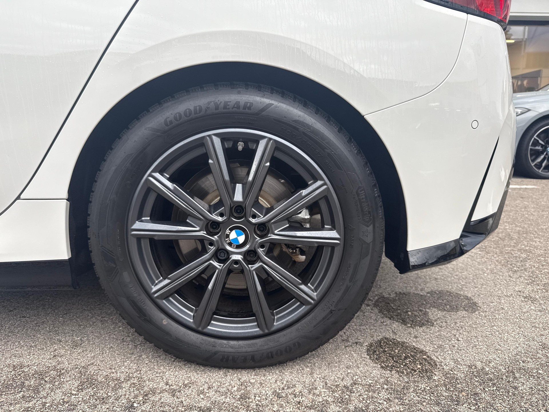 BMW 123 xDrive-image-18