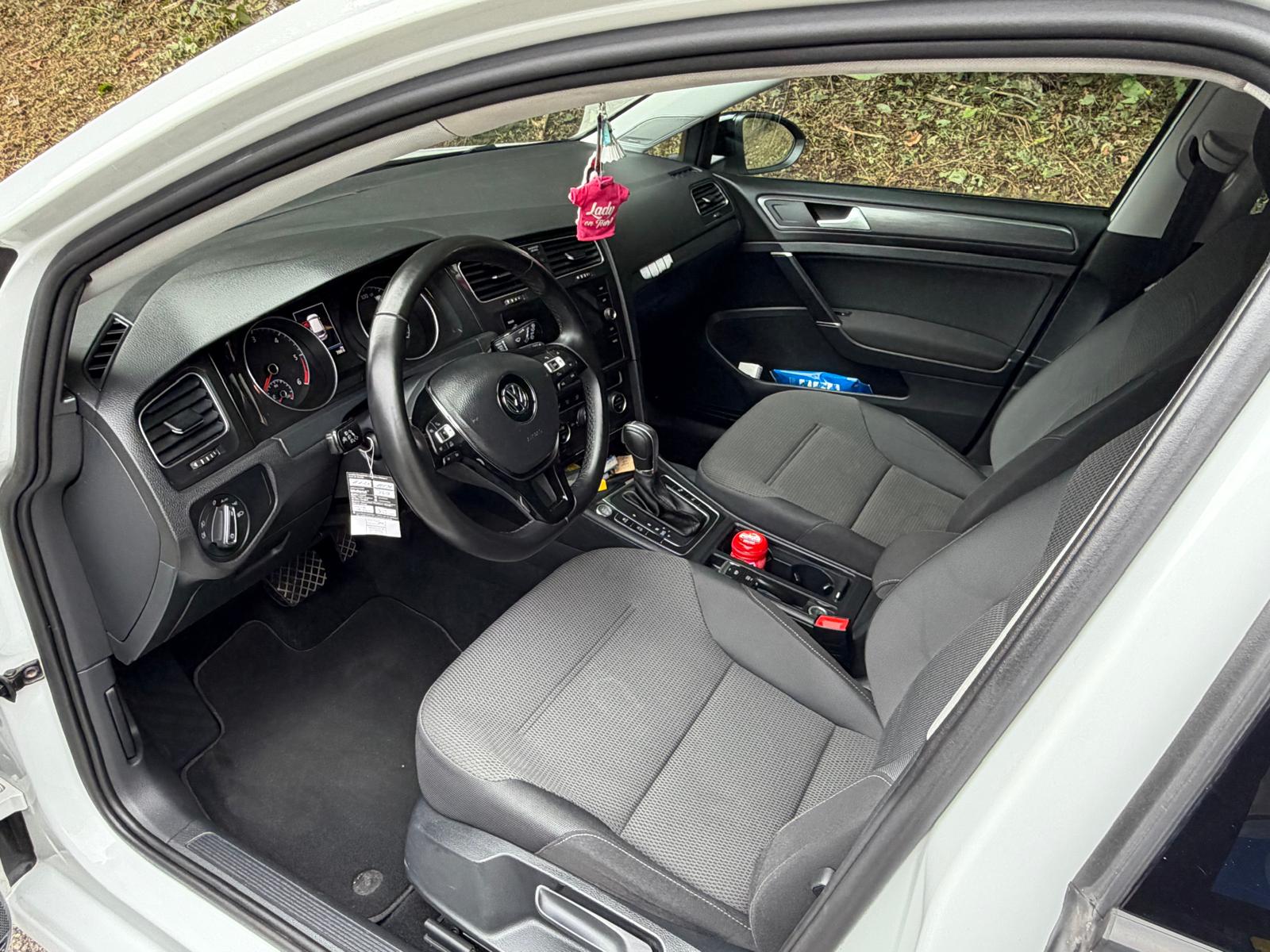 VW 2.0 TDI Comfortline DSG 4m-image-3