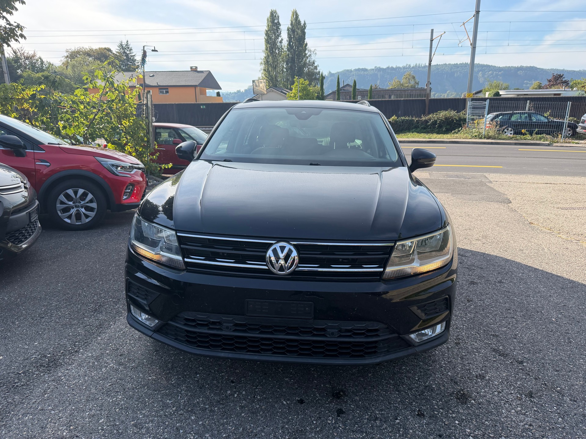 VW Tiguan 2.0 TDI SCR Comfortline 4Motion DSG-image-1