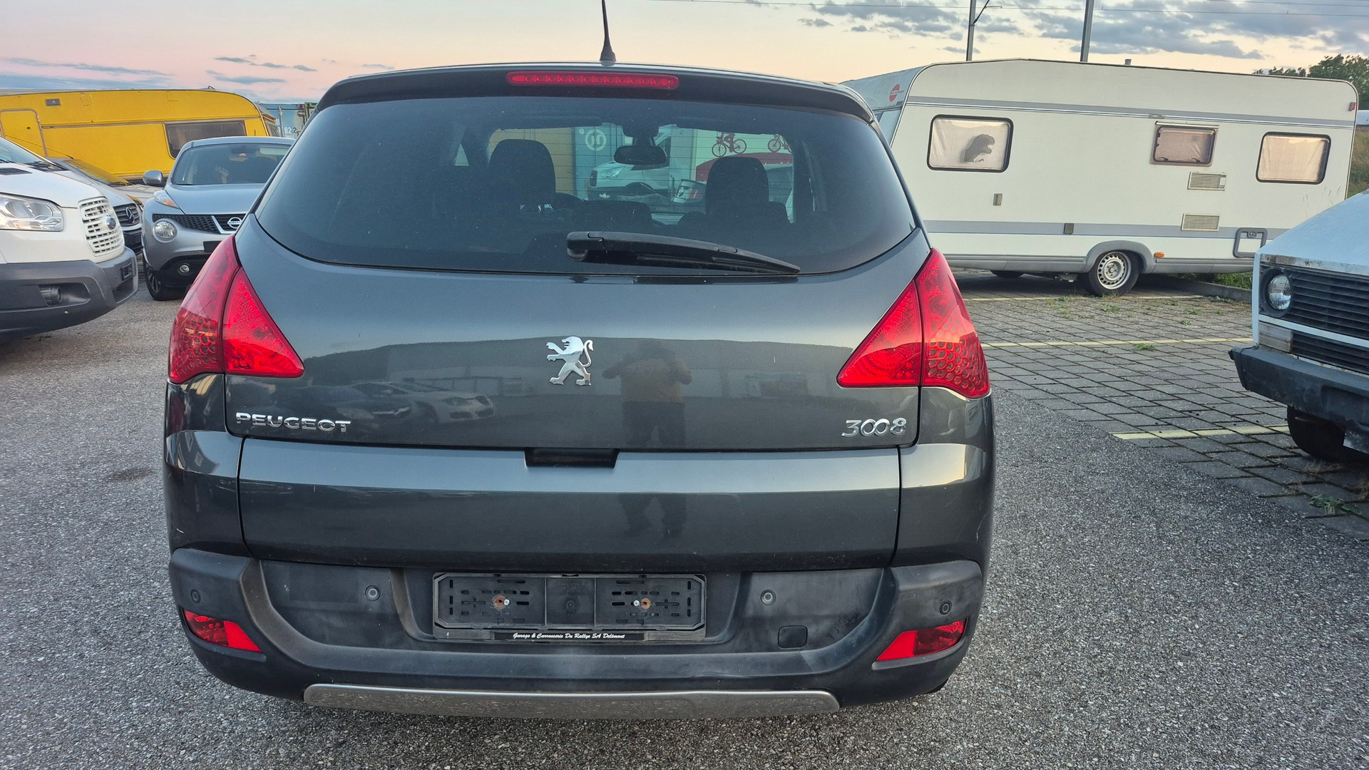 PEUGEOT 3008 1.6 16V T Sport Pack Tiptronic-image-5
