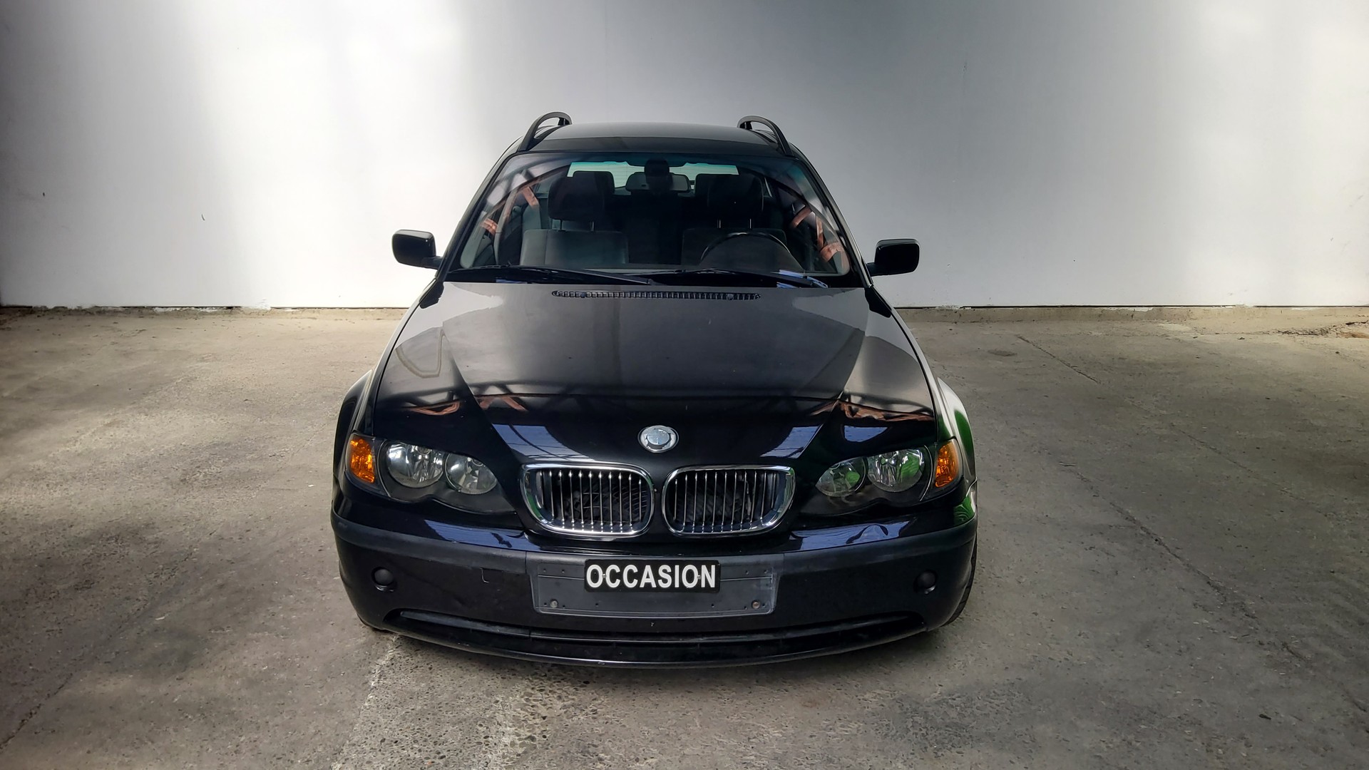 BMW 330xd Touring-image-0