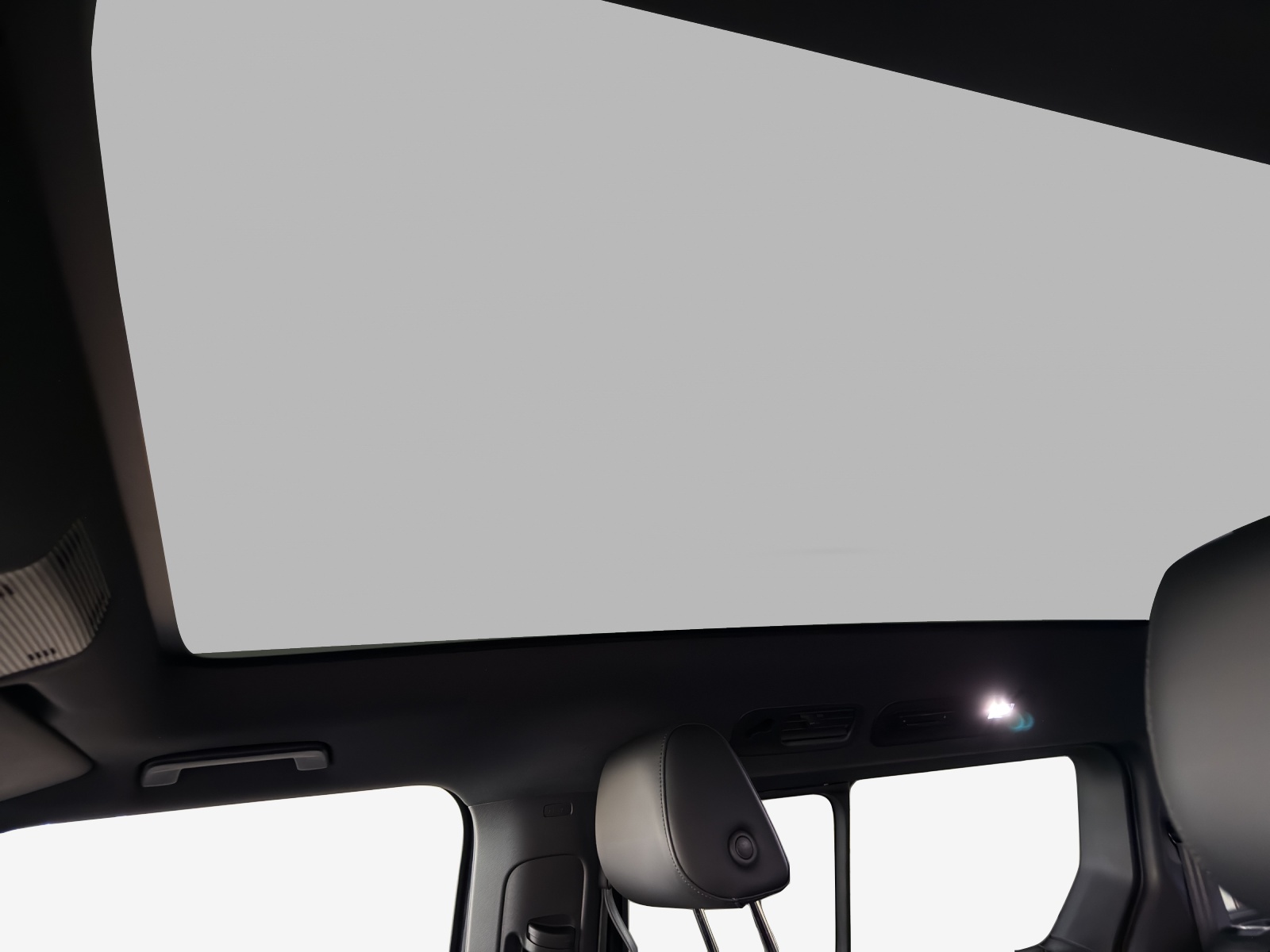 VW ID.Buzz LWB GTX 4 Motion-image-14