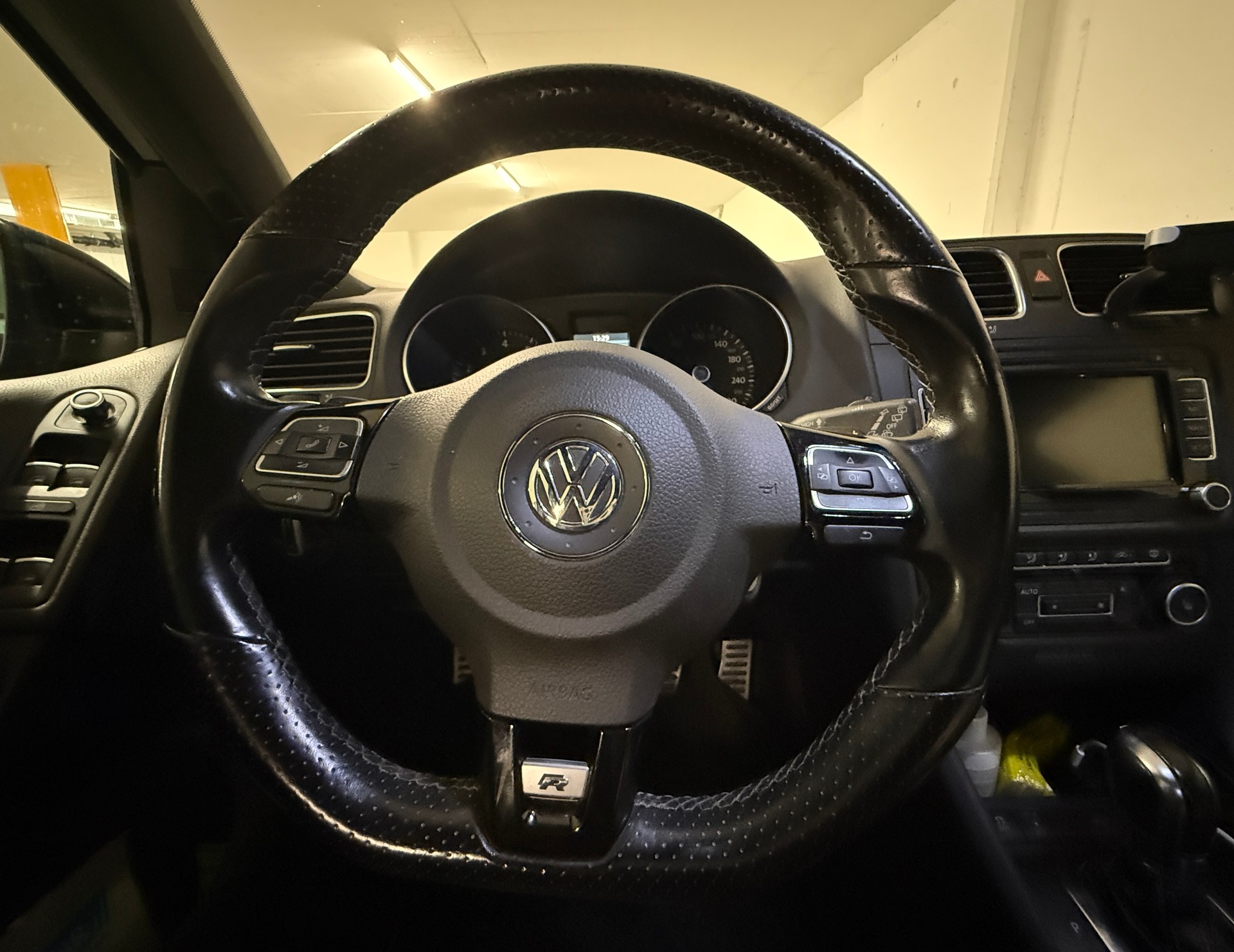 VW Golf IV R 4 Motion 2.0 TSI DSG-image-4