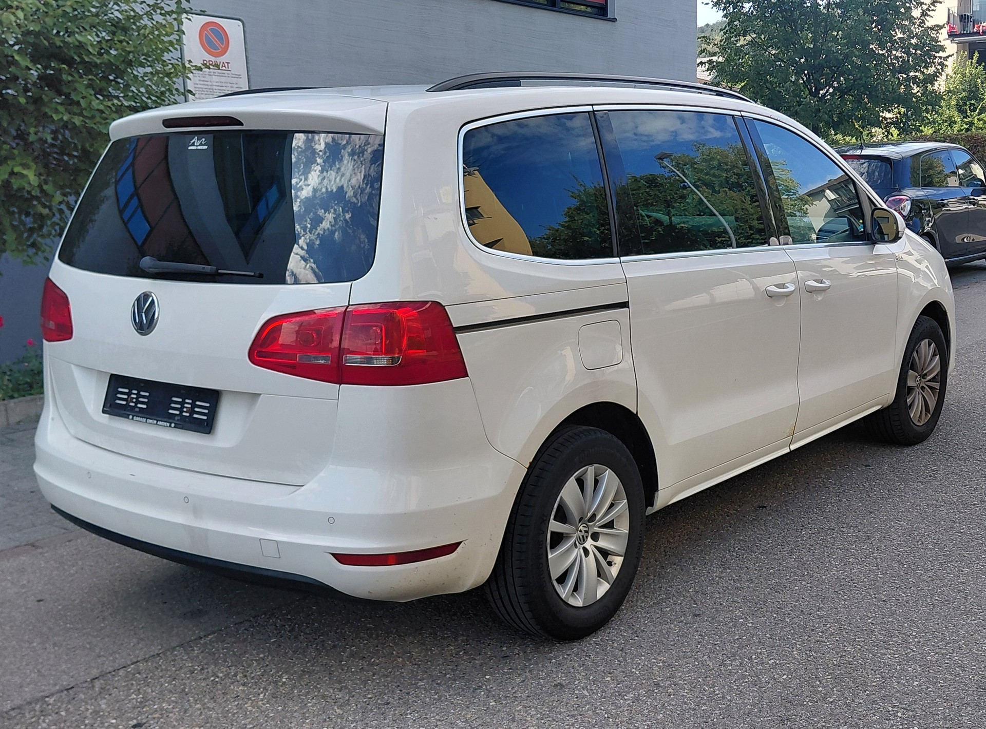 VW Sharan 2.0 TDI BMT Highline 4Motion 7 Plätze-image-5