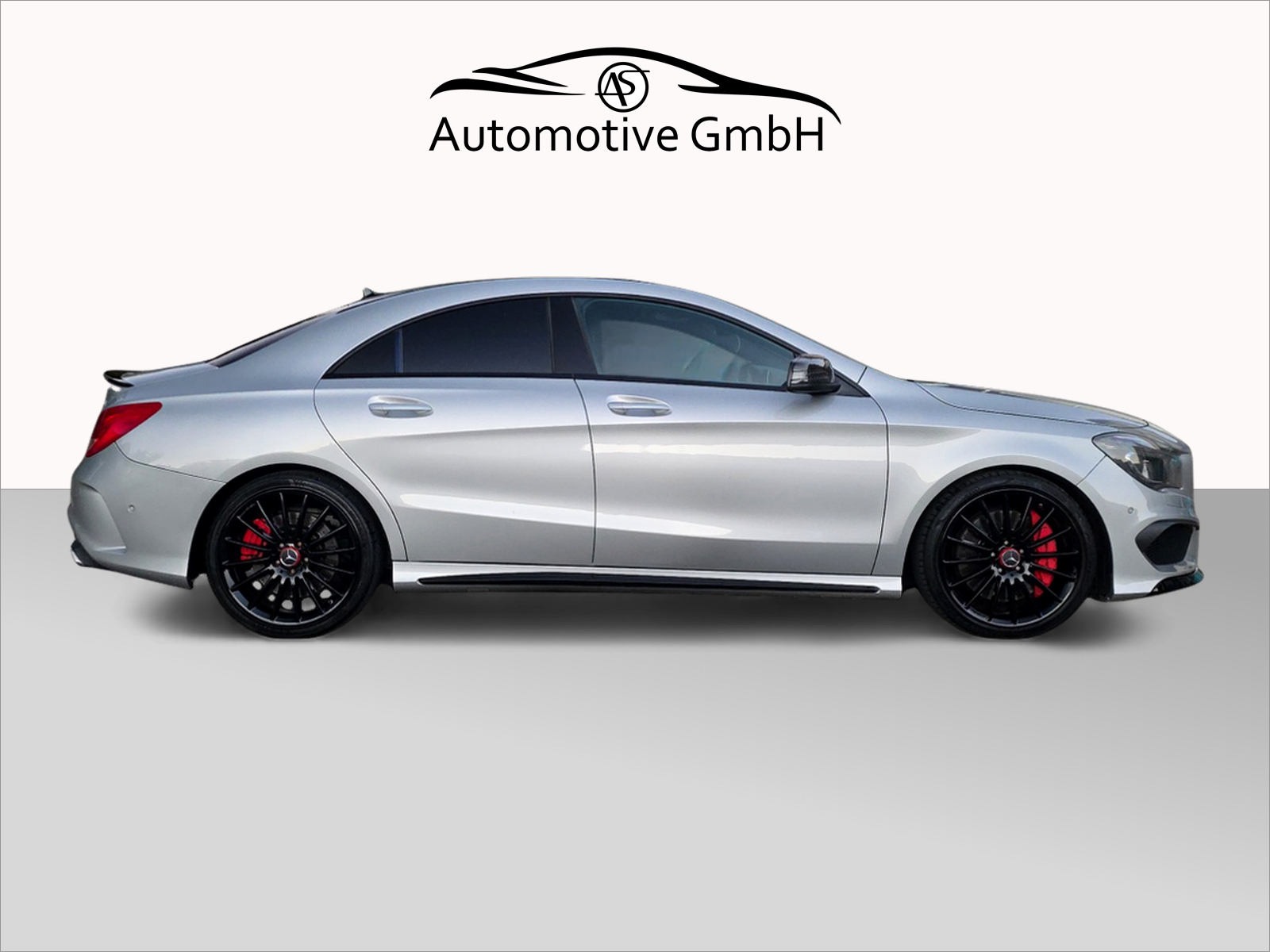 MERCEDES-BENZ CLA 45 AMG 4Matic Speedshift-image-5