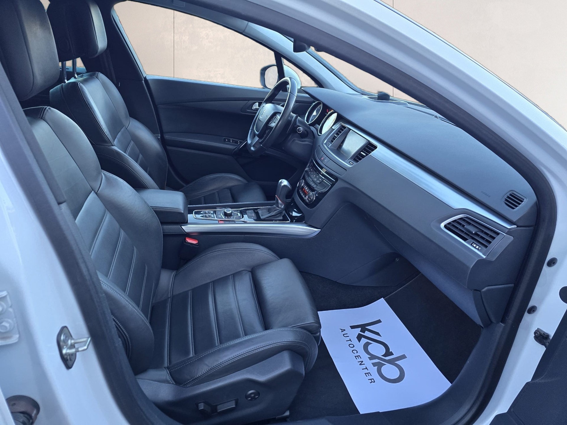 PEUGEOT 508 SW 2.2 HDI GT Automatic-image-18