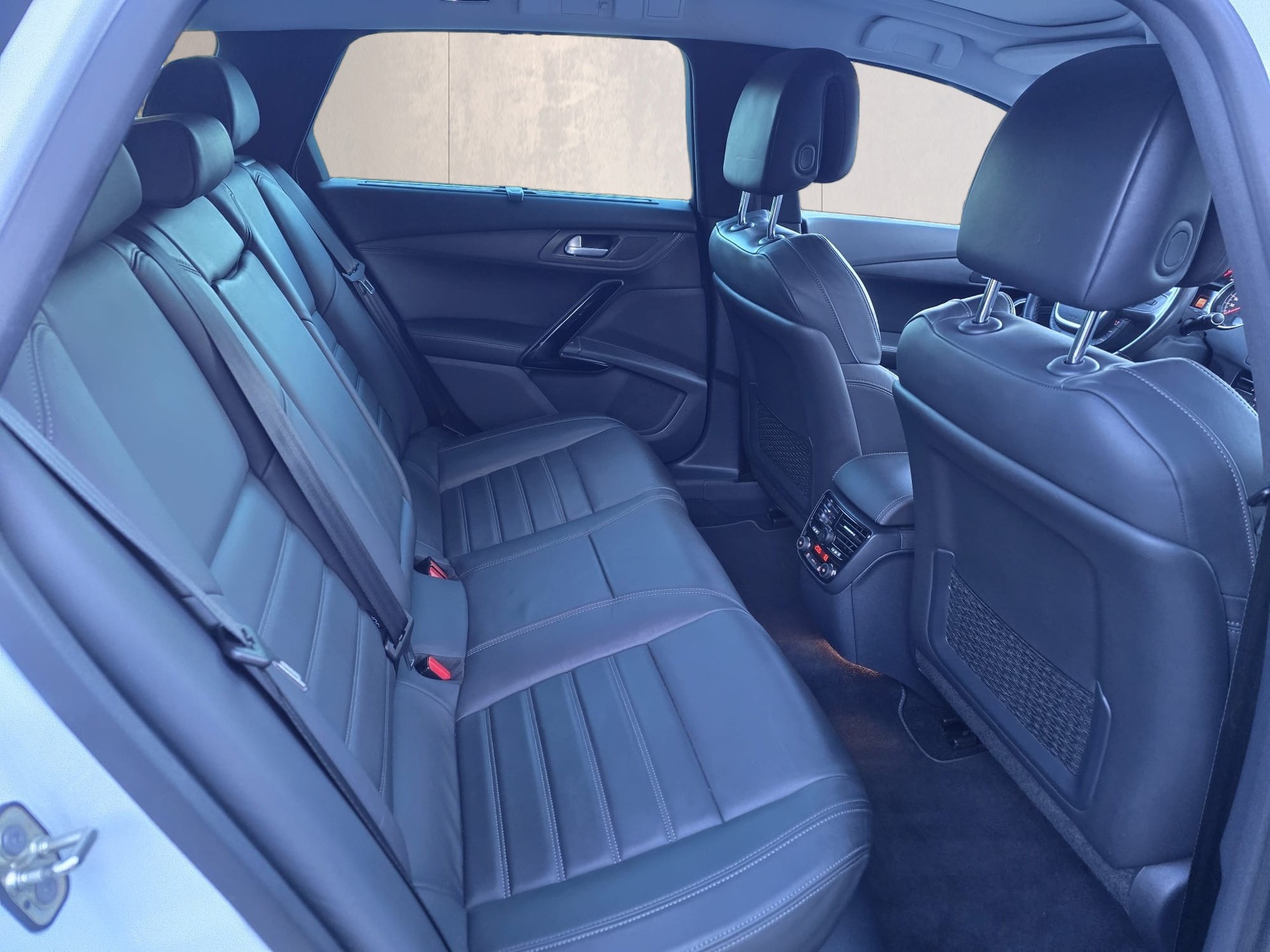 PEUGEOT 508 SW 2.2 HDI GT Automatic-image-20