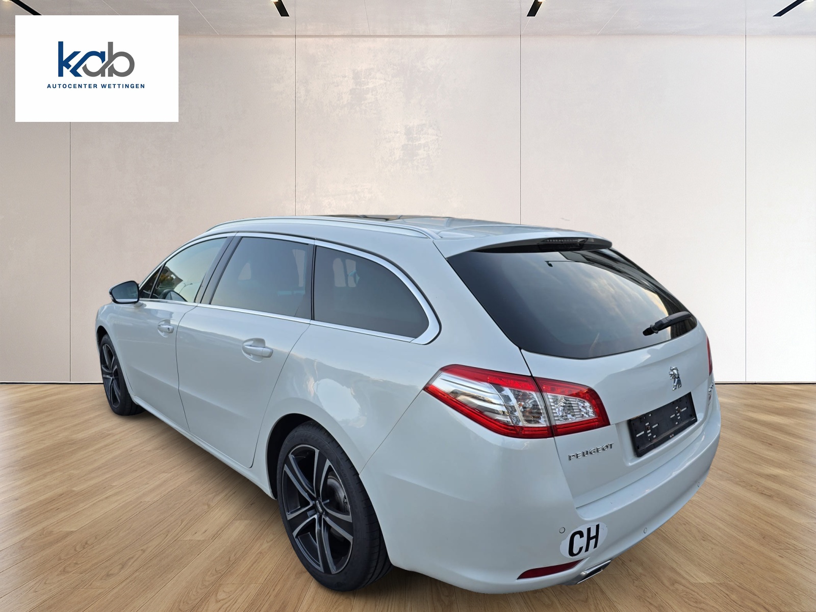 PEUGEOT 508 SW 2.2 HDI GT Automatic-image-5