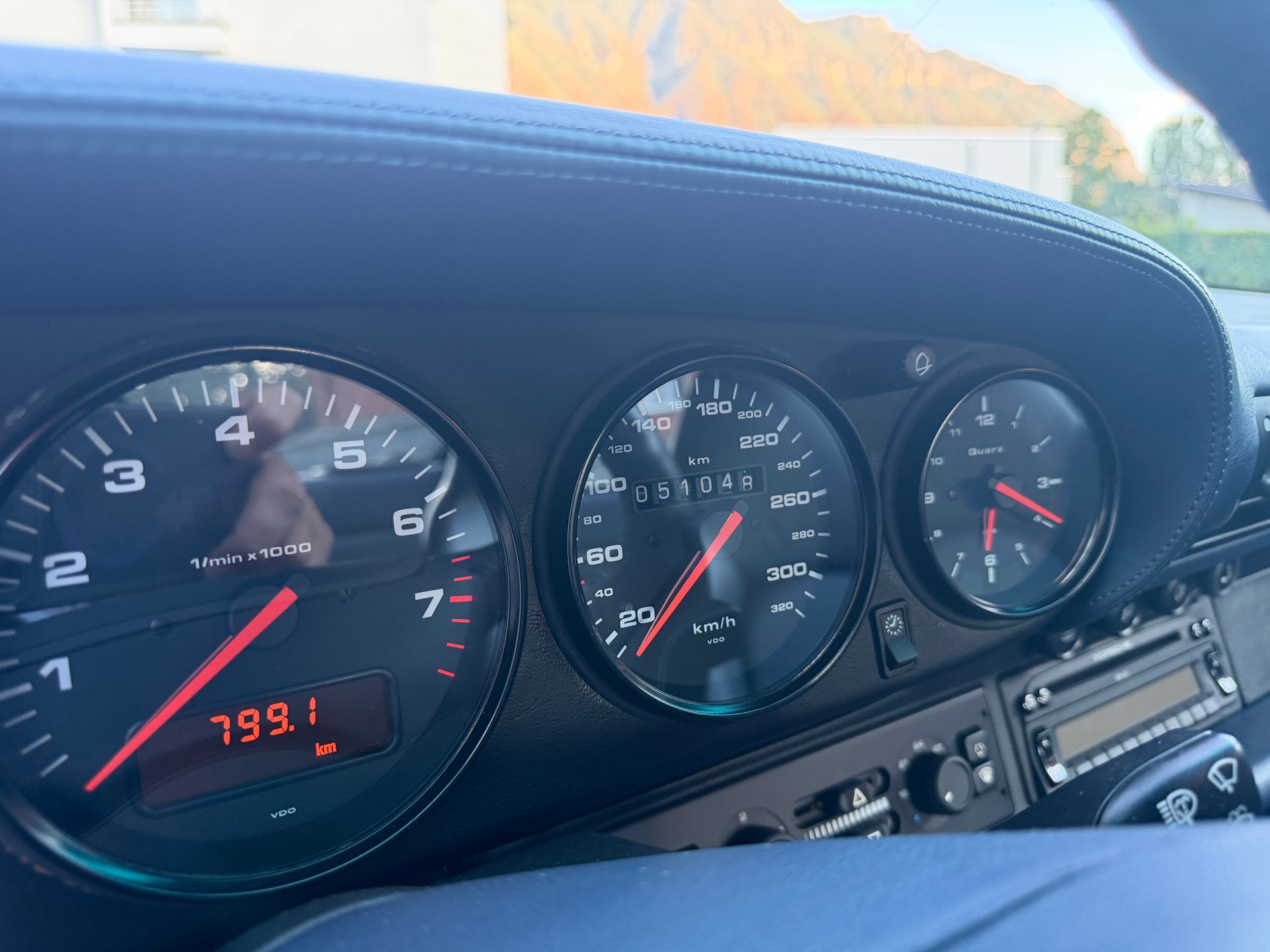 PORSCHE 911 Turbo-image-7
