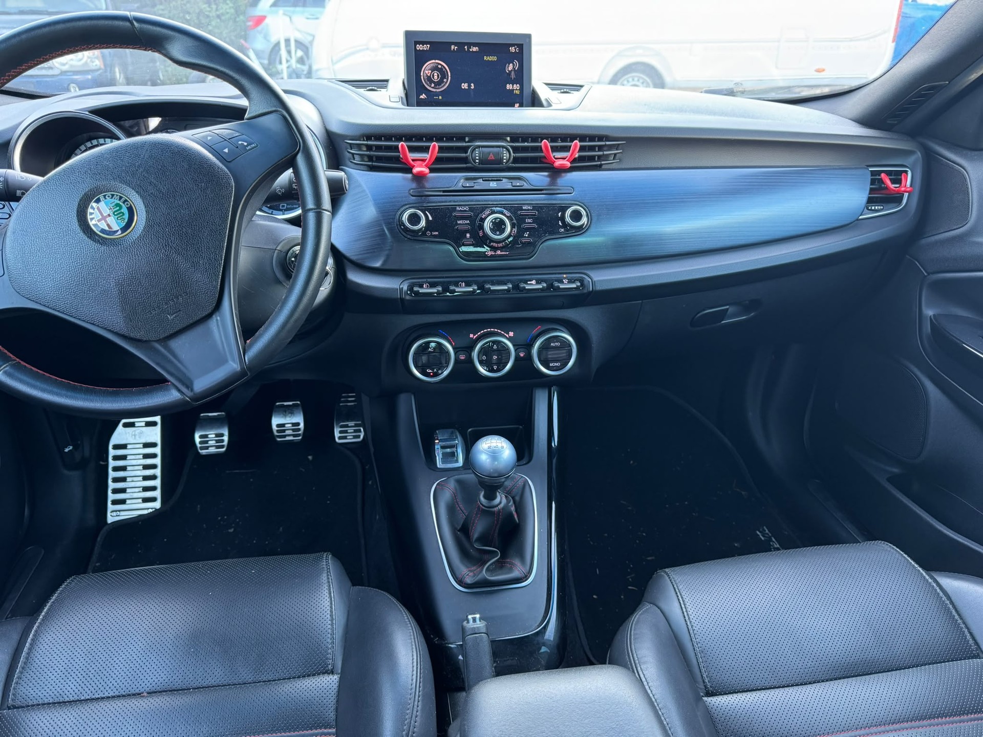 ALFA ROMEO Giulietta 1750 TBi Quadrifoglio Verde-image-11