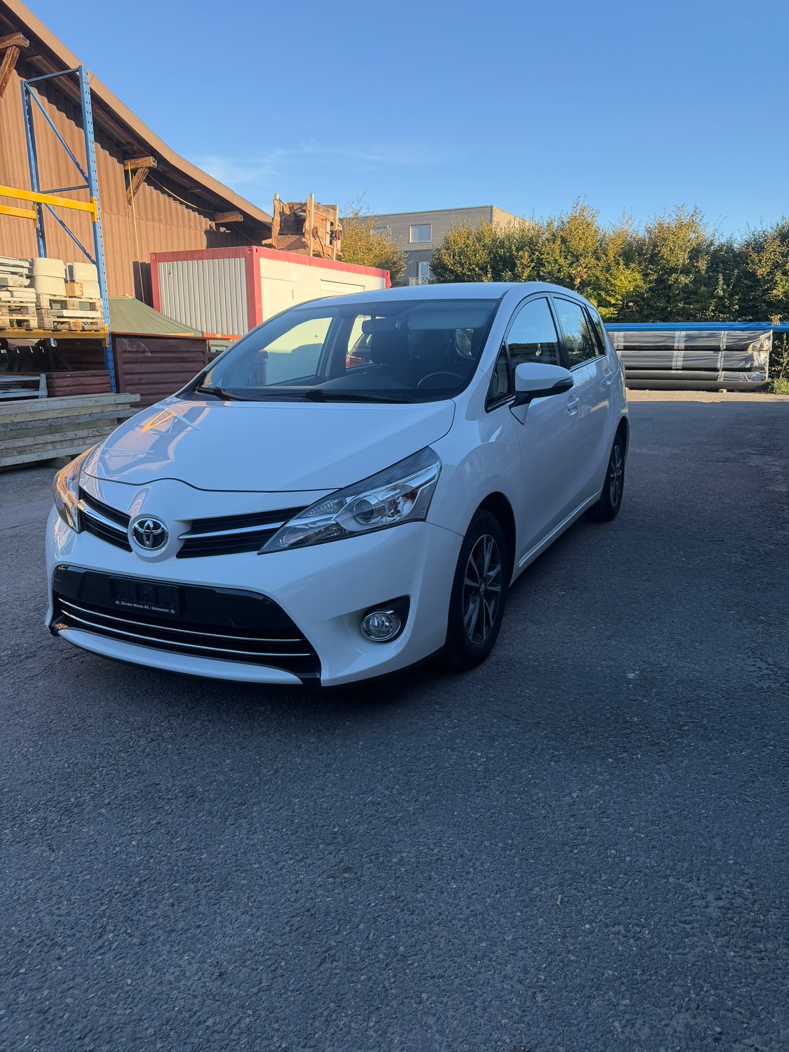 Car photo