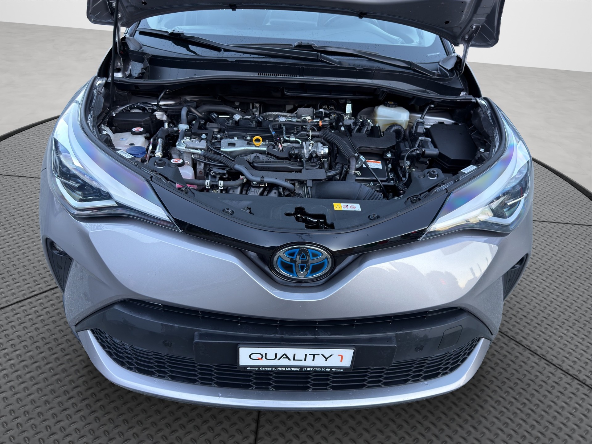TOYOTA C-HR 2.0 HSD CVT Trend-image-15