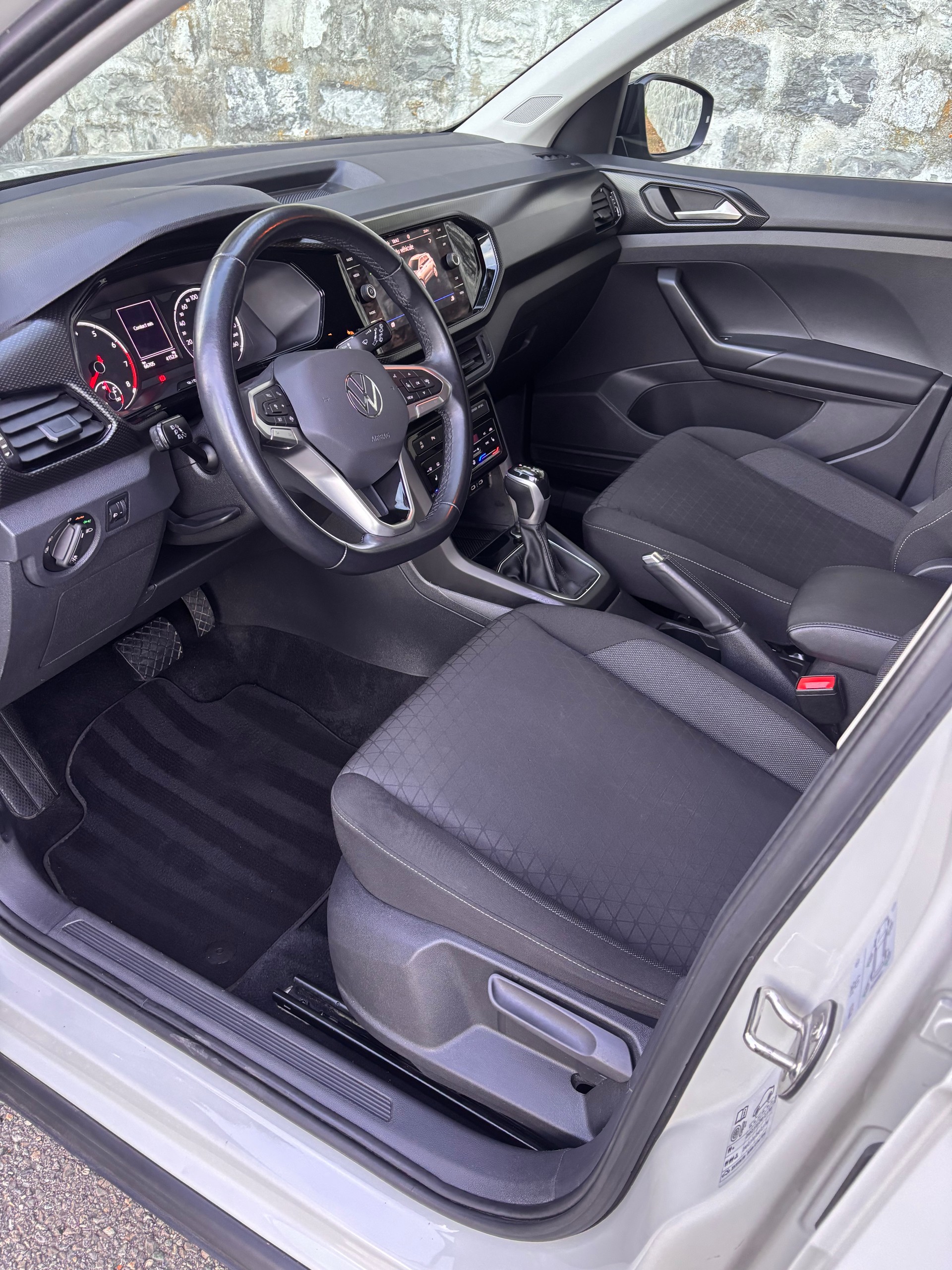 VW T-Cross 1.0 TSI Life DSG-image-3