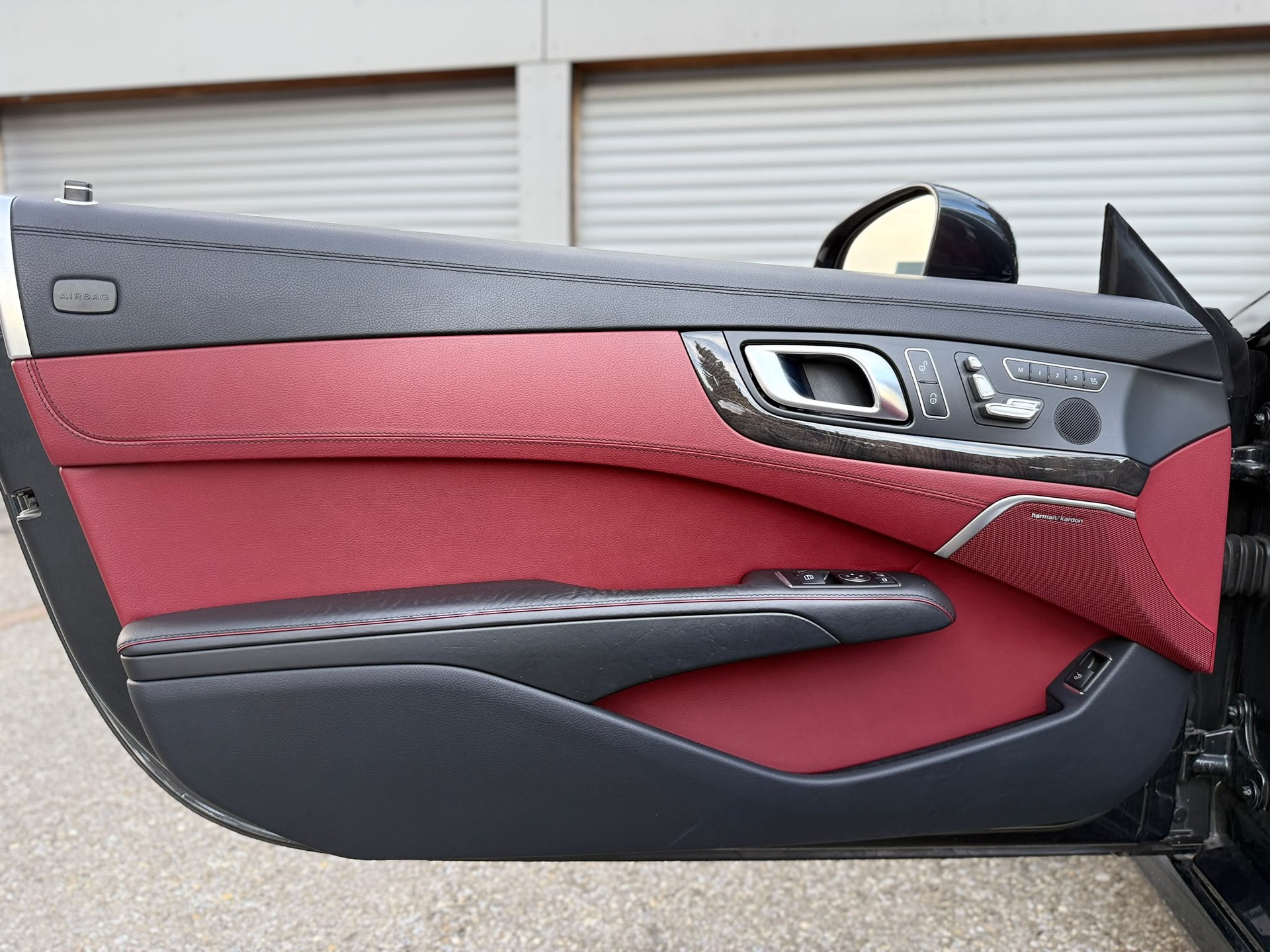 MERCEDES-BENZ SL 500 V8 Cabriolet-image-14