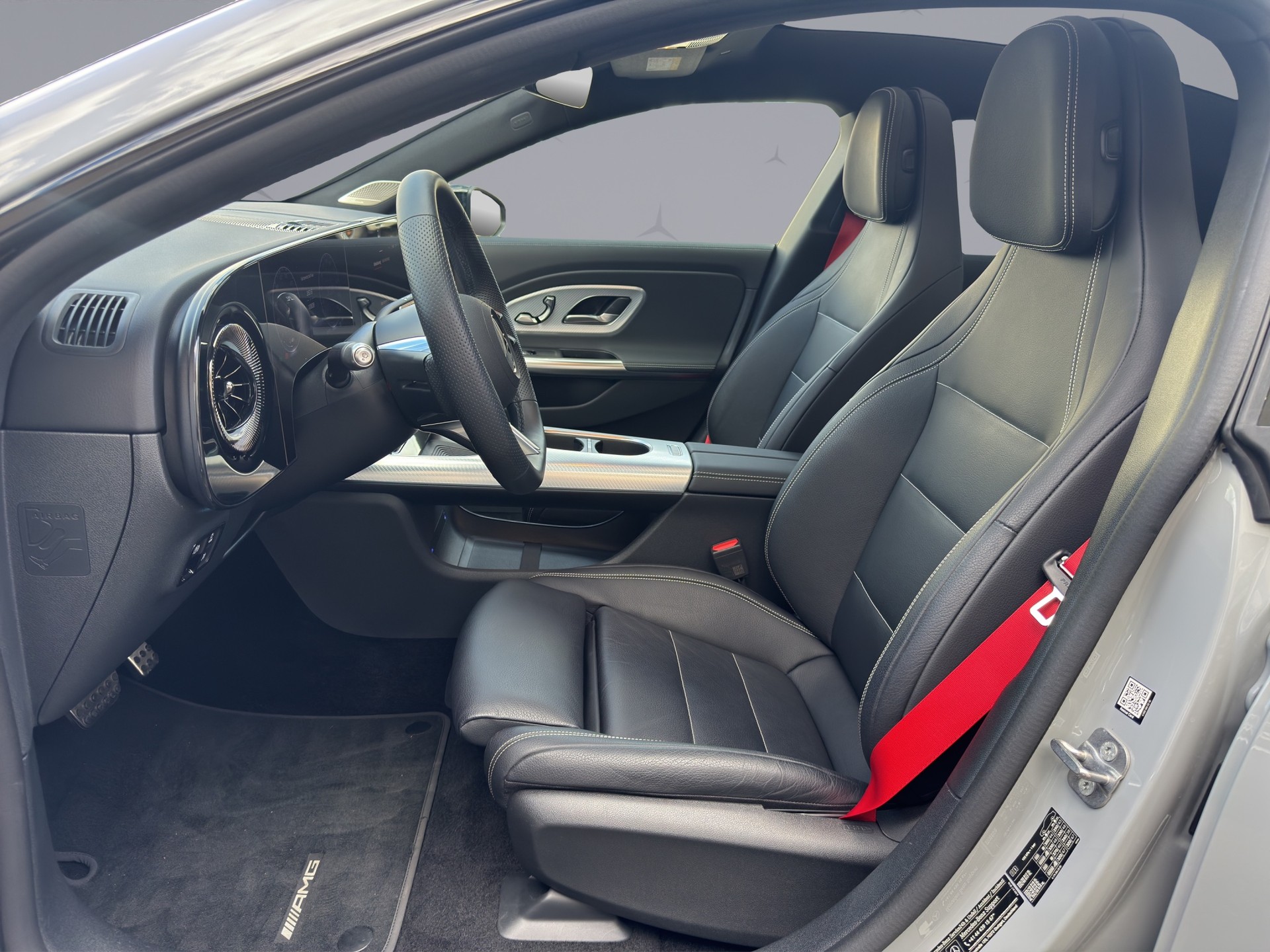 MERCEDES-BENZ CLA 350 AMG Line 4matic-image-8
