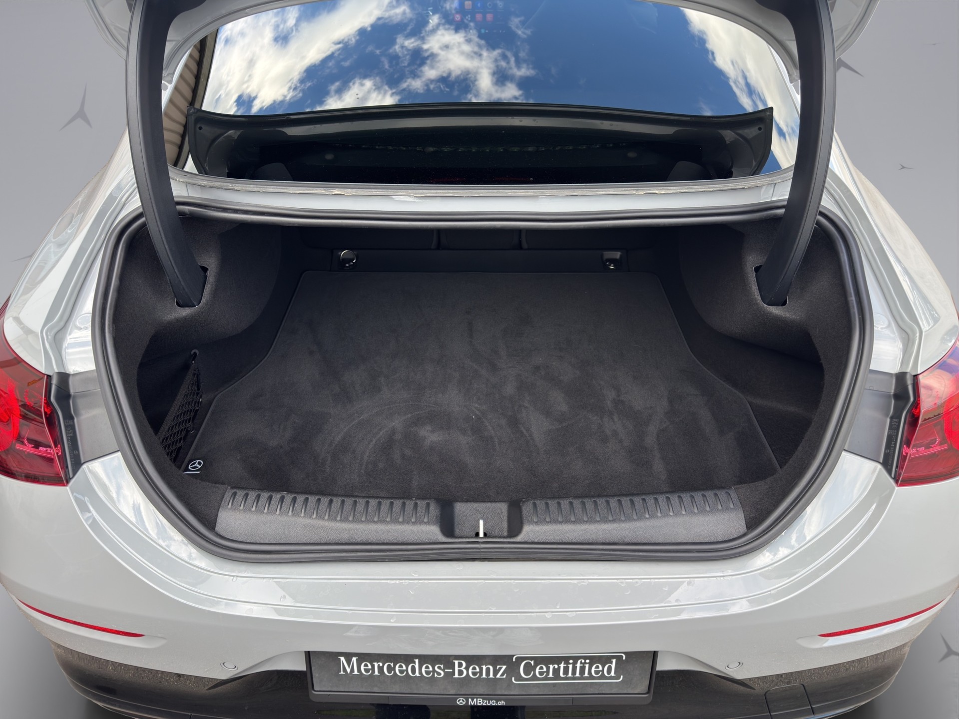 MERCEDES-BENZ CLA 350 AMG Line 4matic-image-17