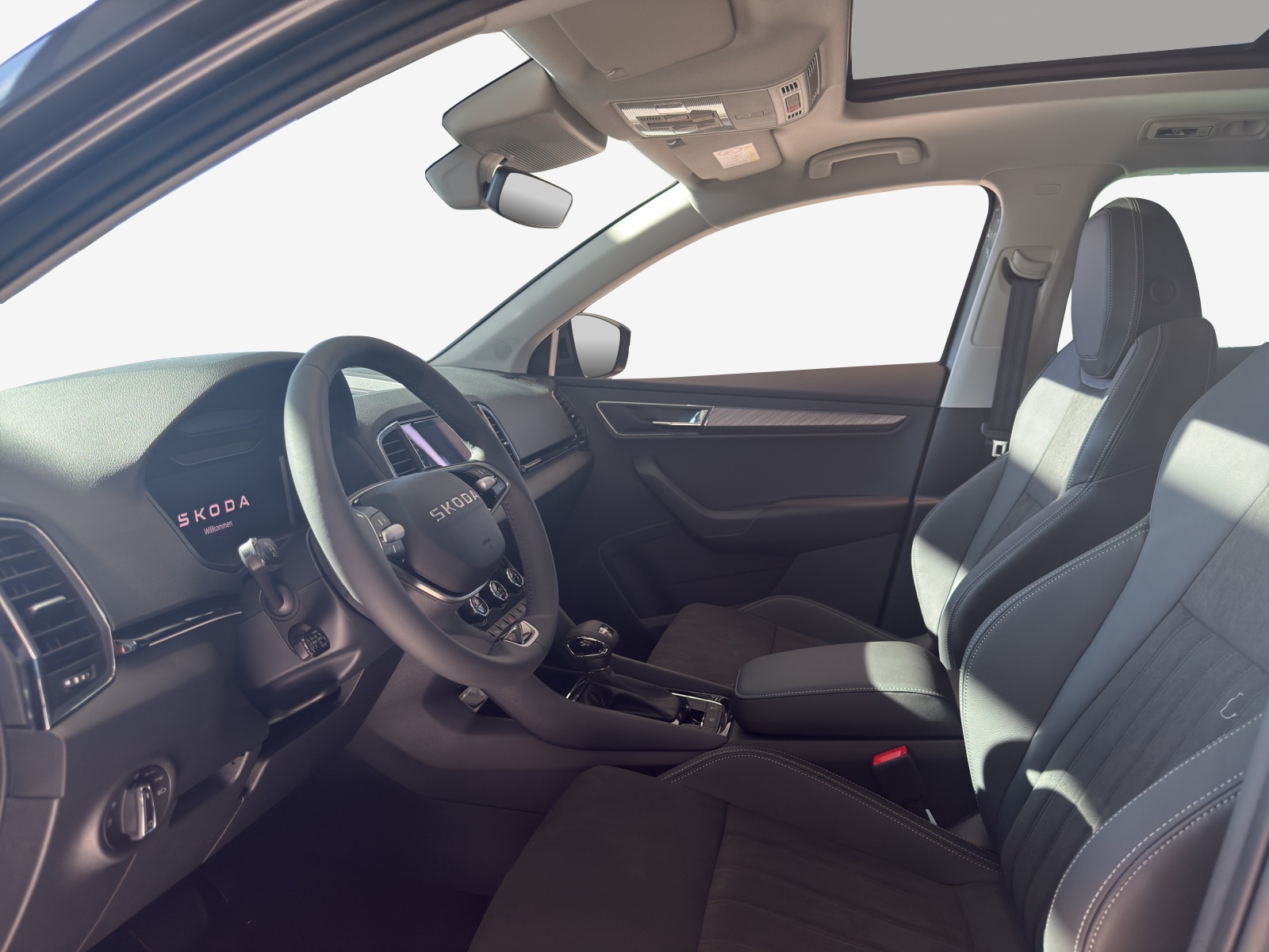 SKODA Karoq 1.5 TSI Dynamic DSG-image-7
