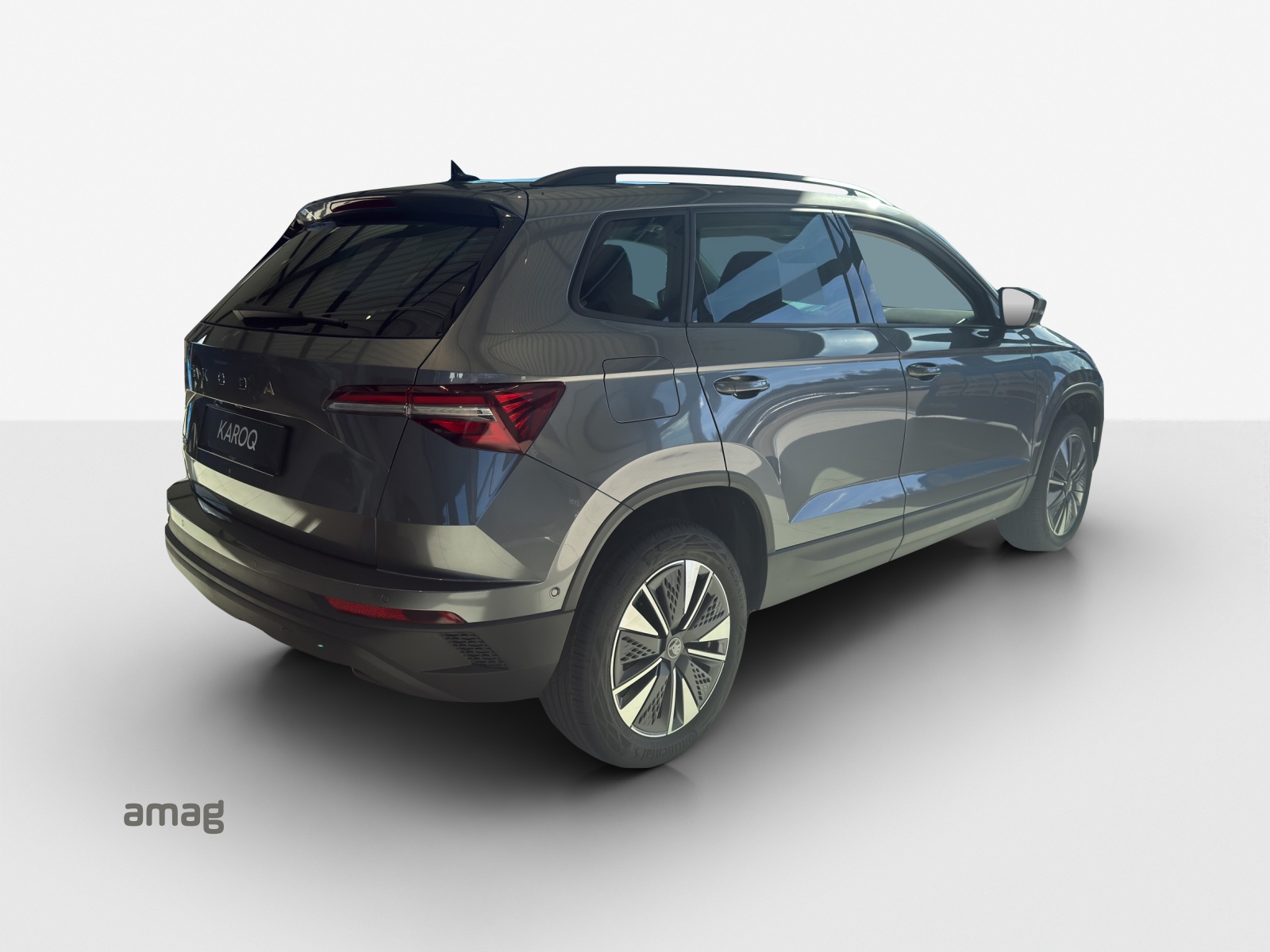 SKODA Karoq 1.5 TSI Dynamic DSG-image-4