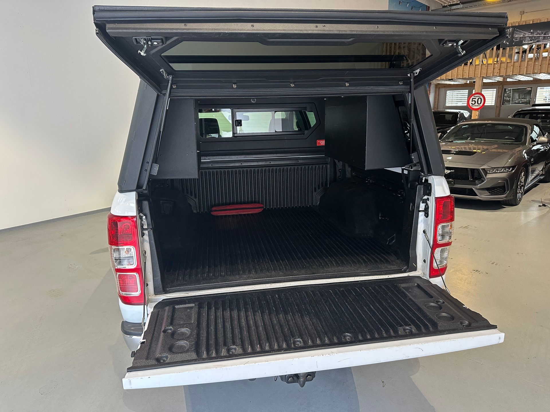 FORD Ranger LTD 3.2 TDCi 4x4 A-image-10