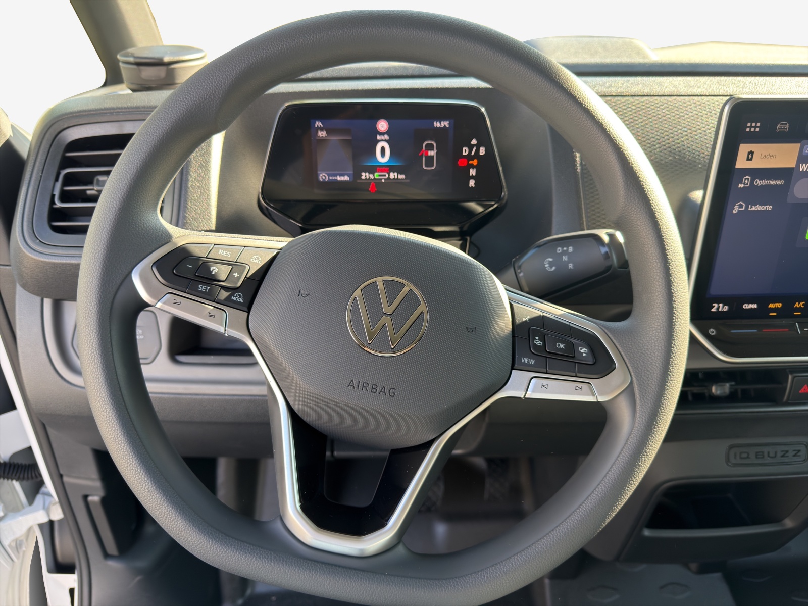 VW ID. Buzz Cargo Pro 4Motion 79/84kWh 2988mm-image-9