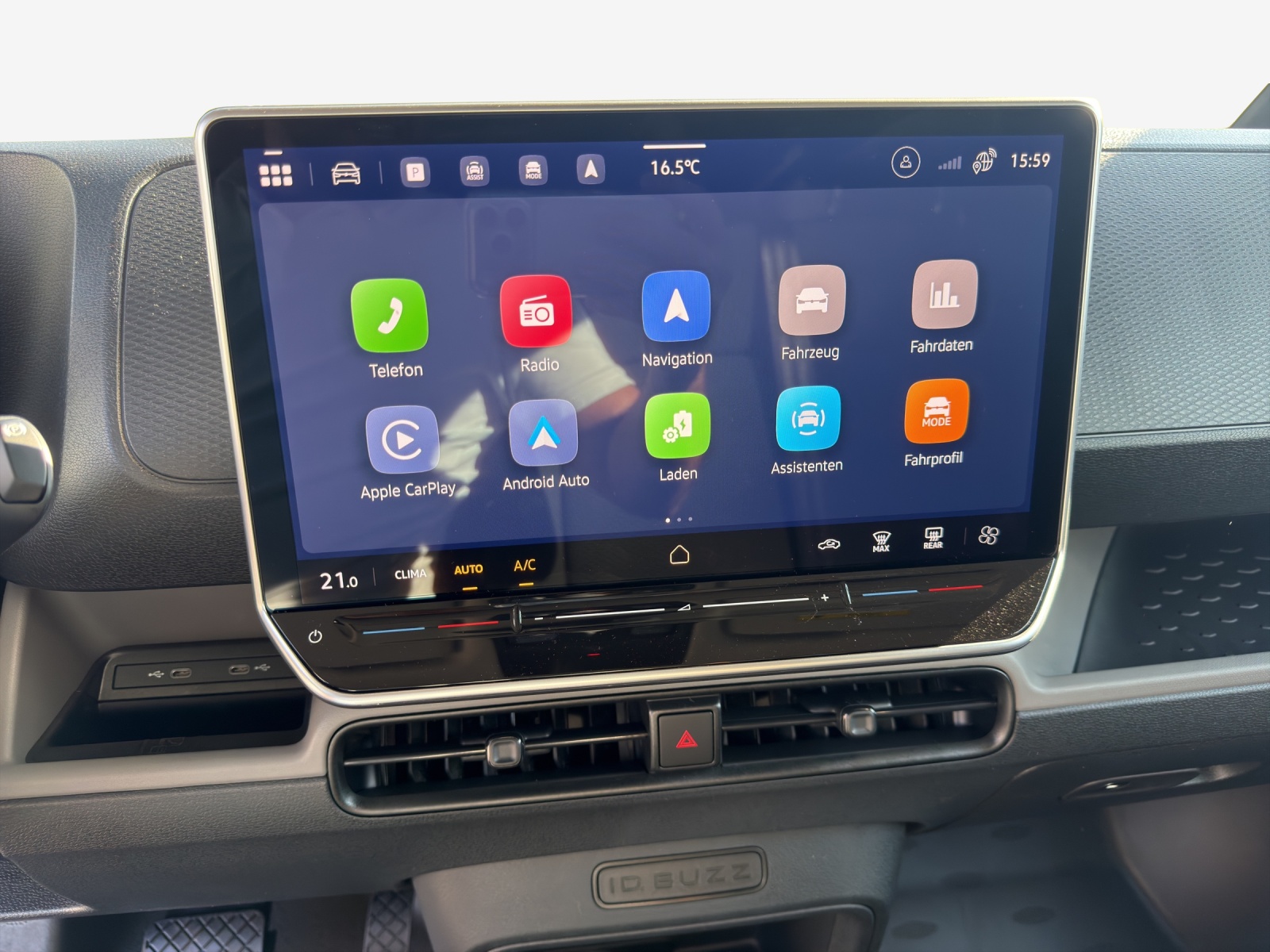 VW ID. Buzz Cargo Pro 4Motion 79/84kWh 2988mm-image-10