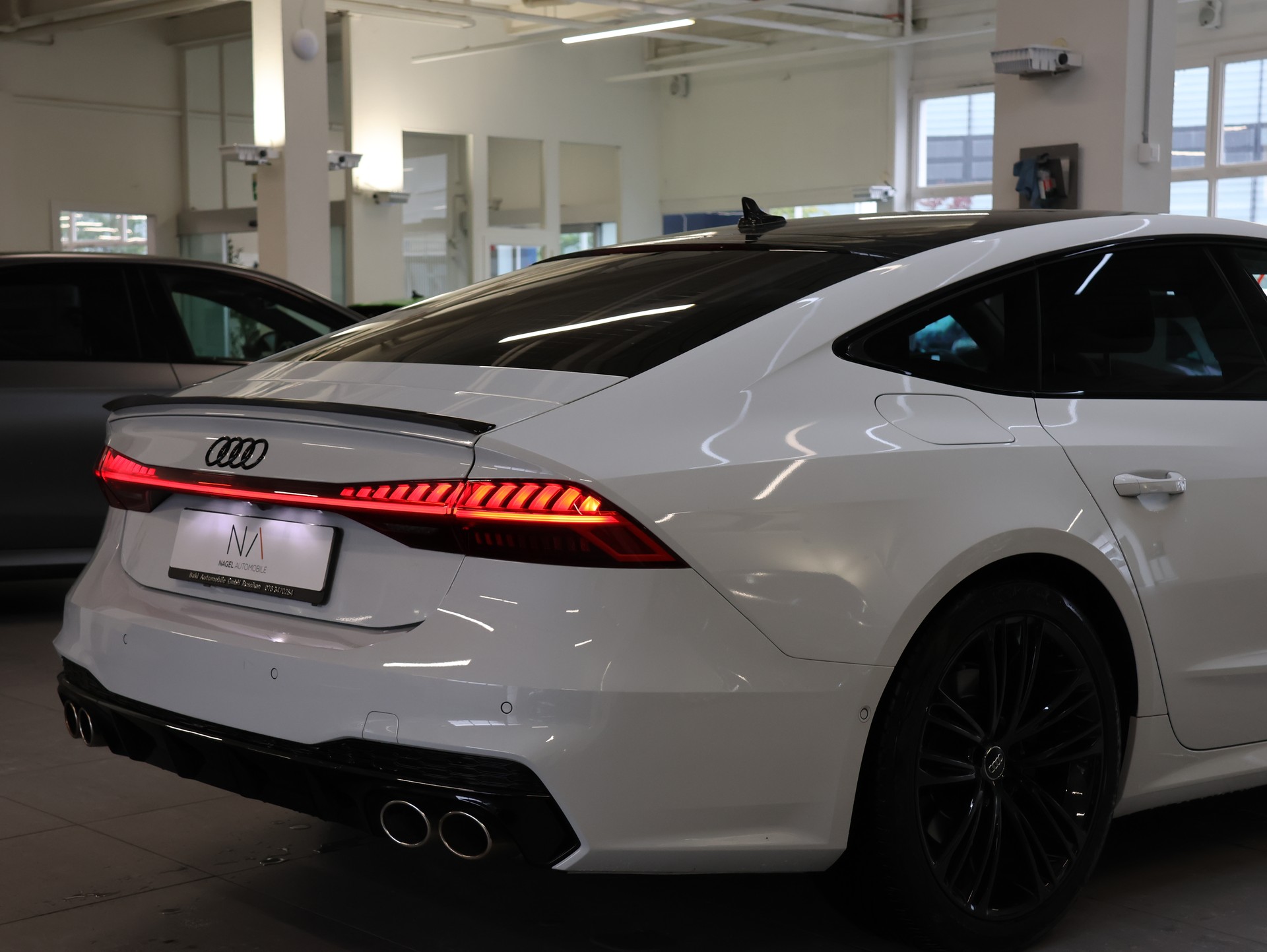 AUDI A7 Sportback 55 TFSI quattro S-tronic *S-LINE EXTERIEUR*-image-12