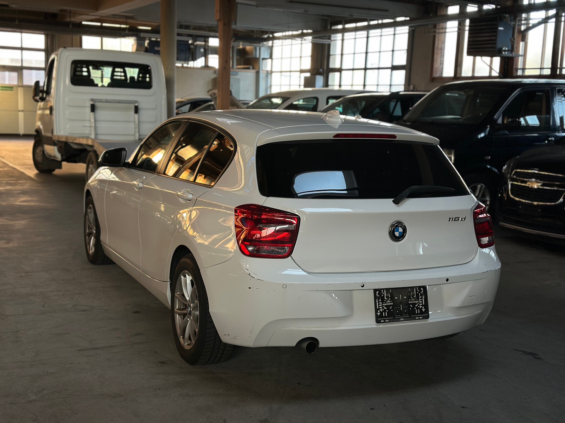 BMW 116d Efficient-Dynamics Edition-image-6