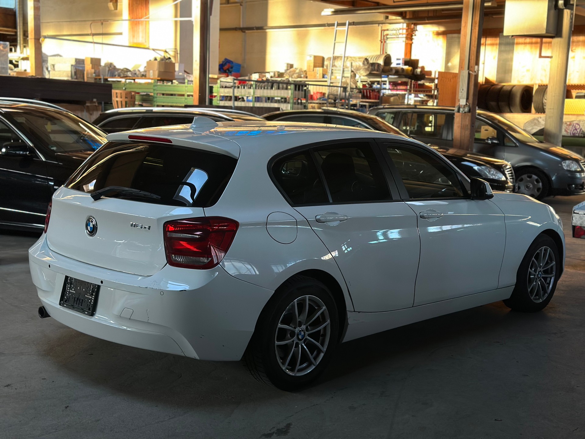 BMW 116d Efficient-Dynamics Edition-image-4