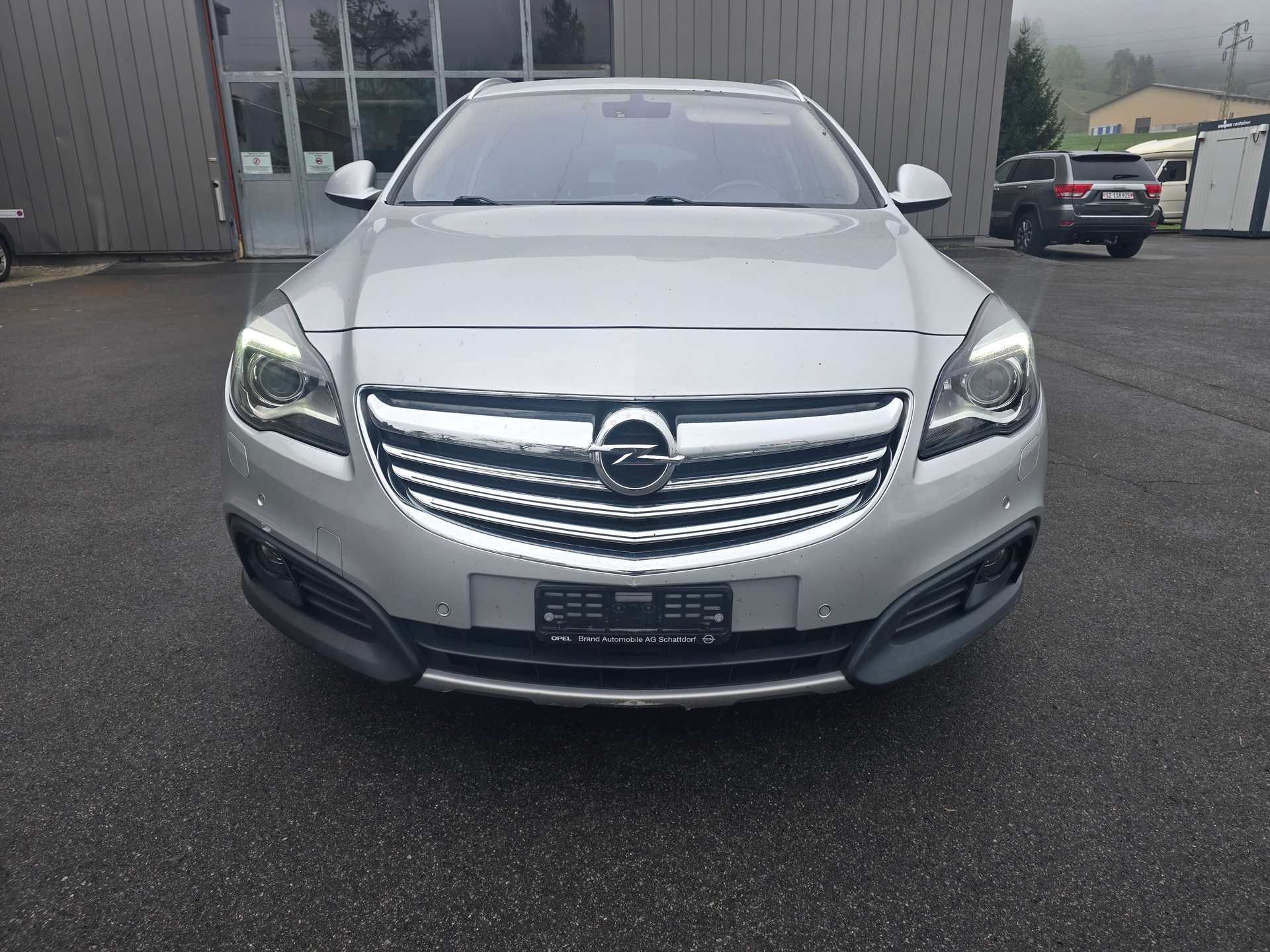 OPEL Insignia Country Tourer 2.0 Turbo 4WD Automatic-image-0
