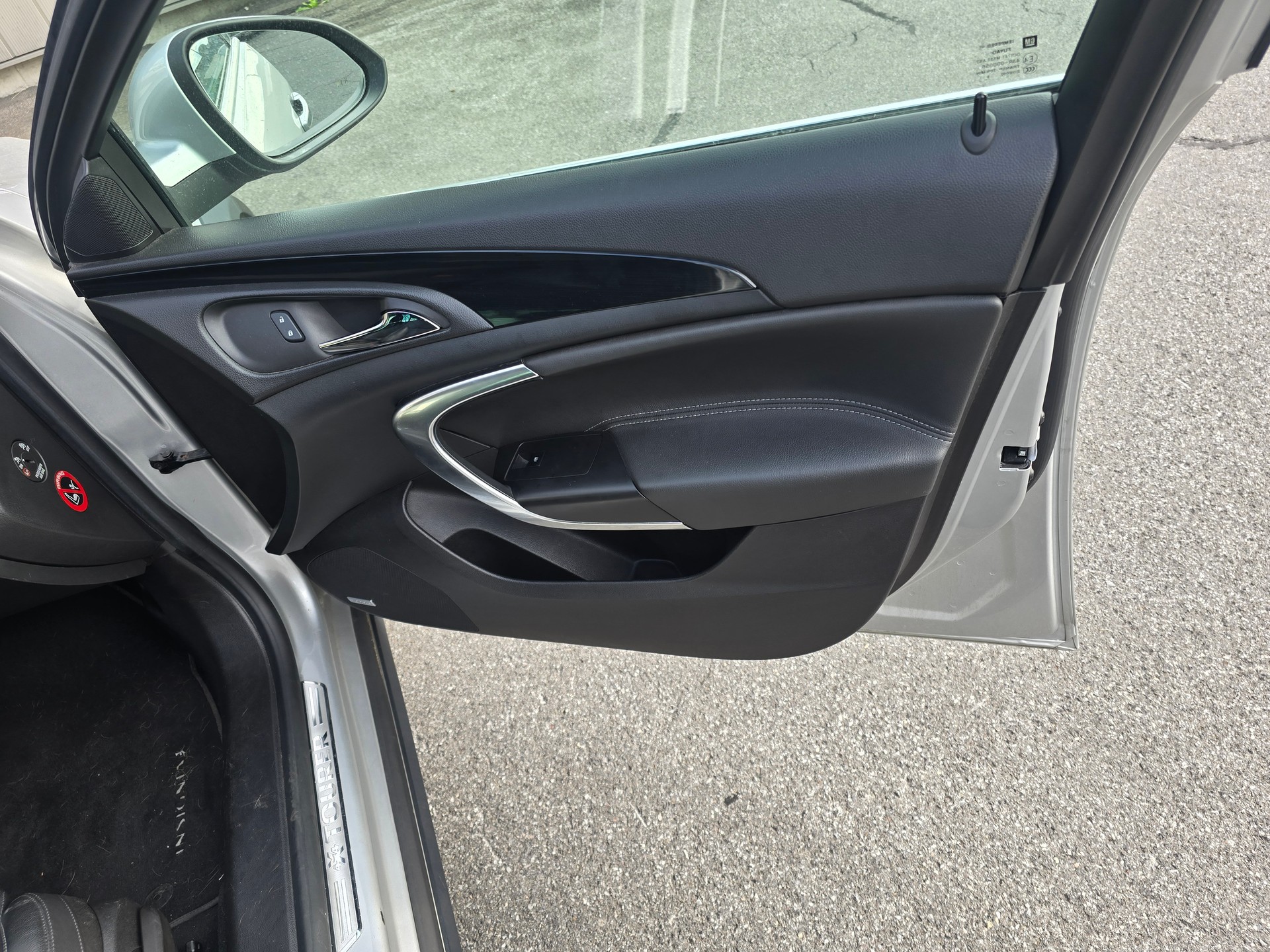 OPEL Insignia Country Tourer 2.0 Turbo 4WD Automatic-image-10