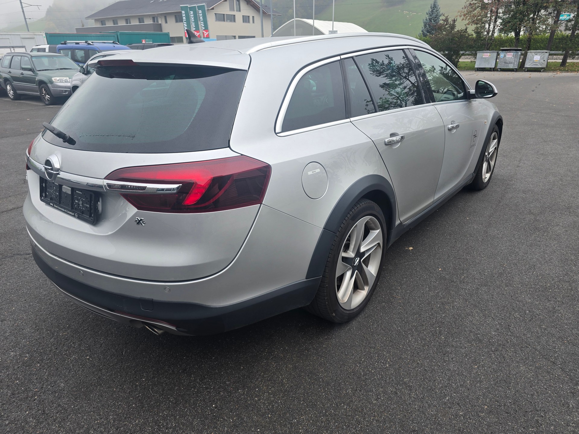 OPEL Insignia Country Tourer 2.0 Turbo 4WD Automatic-image-5