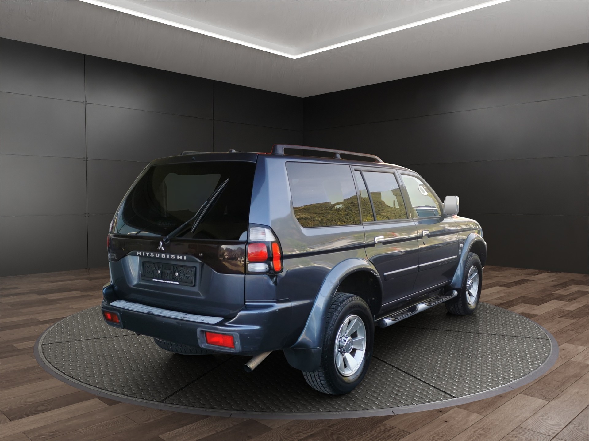 MITSUBISHI Pajero Sport TD-image-5