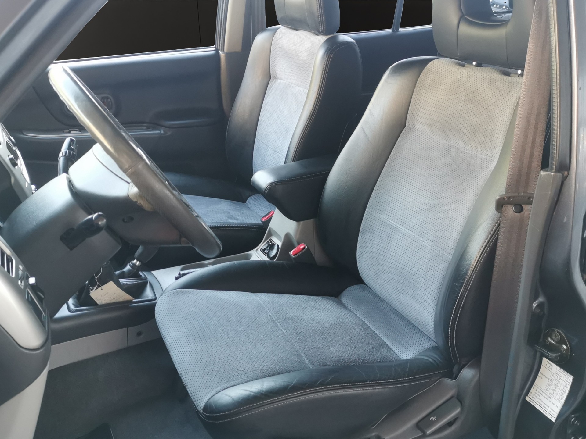 MITSUBISHI Pajero Sport TD-image-15