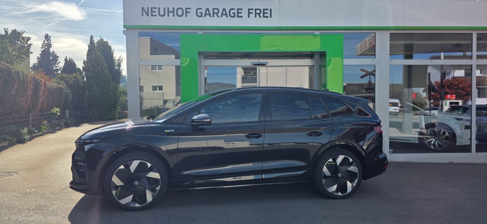 SKODA Enyaq 4x4 RS-showroom-element-1