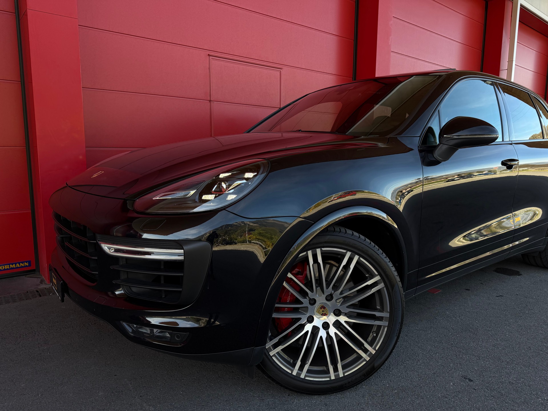 PORSCHE Cayenne Turbo *Porsche Approved* *CH-Fahrzeug*-image-5