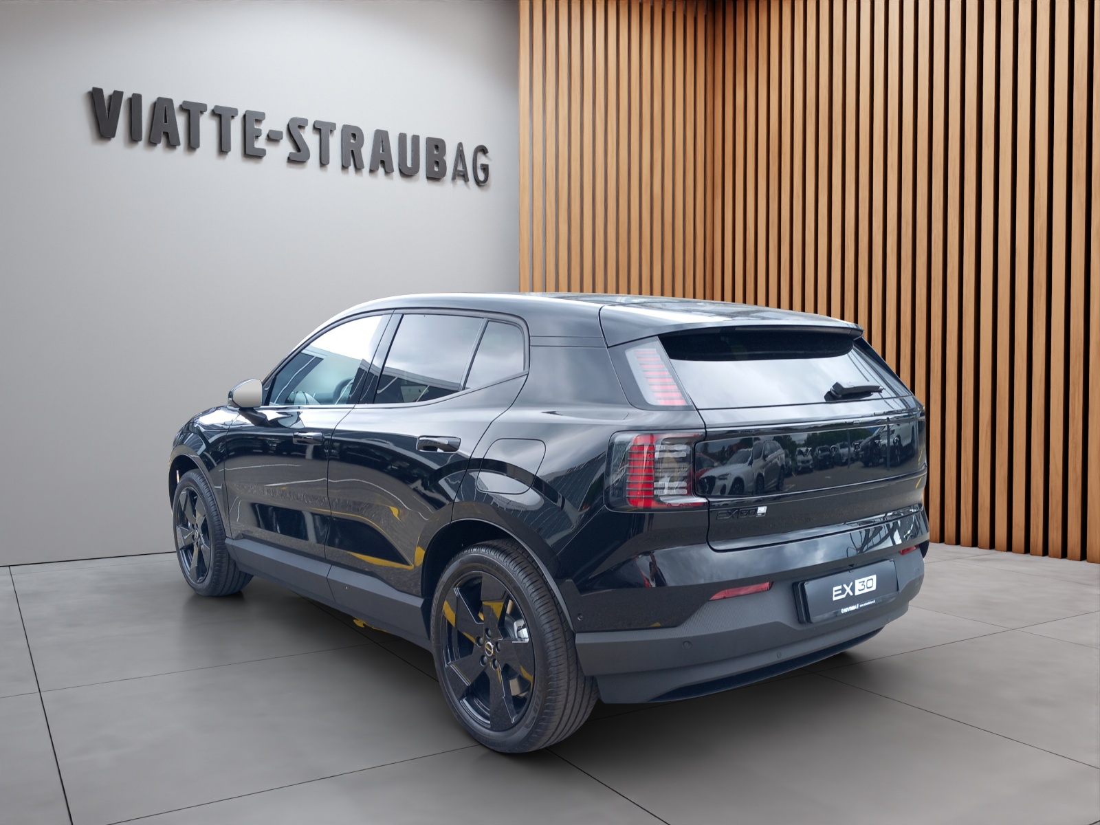 VOLVO EX30 E60 Twin Ultra Performance Sw. Black Ed. AWD-image-6
