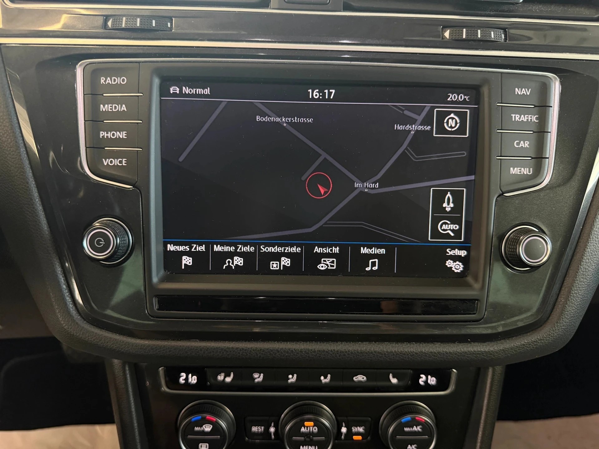 VW Tiguan 2.0TSI Highline 4Motion DSG | Ab MFK 05.2025 | RF-Kamera | Active Info Display-image-18