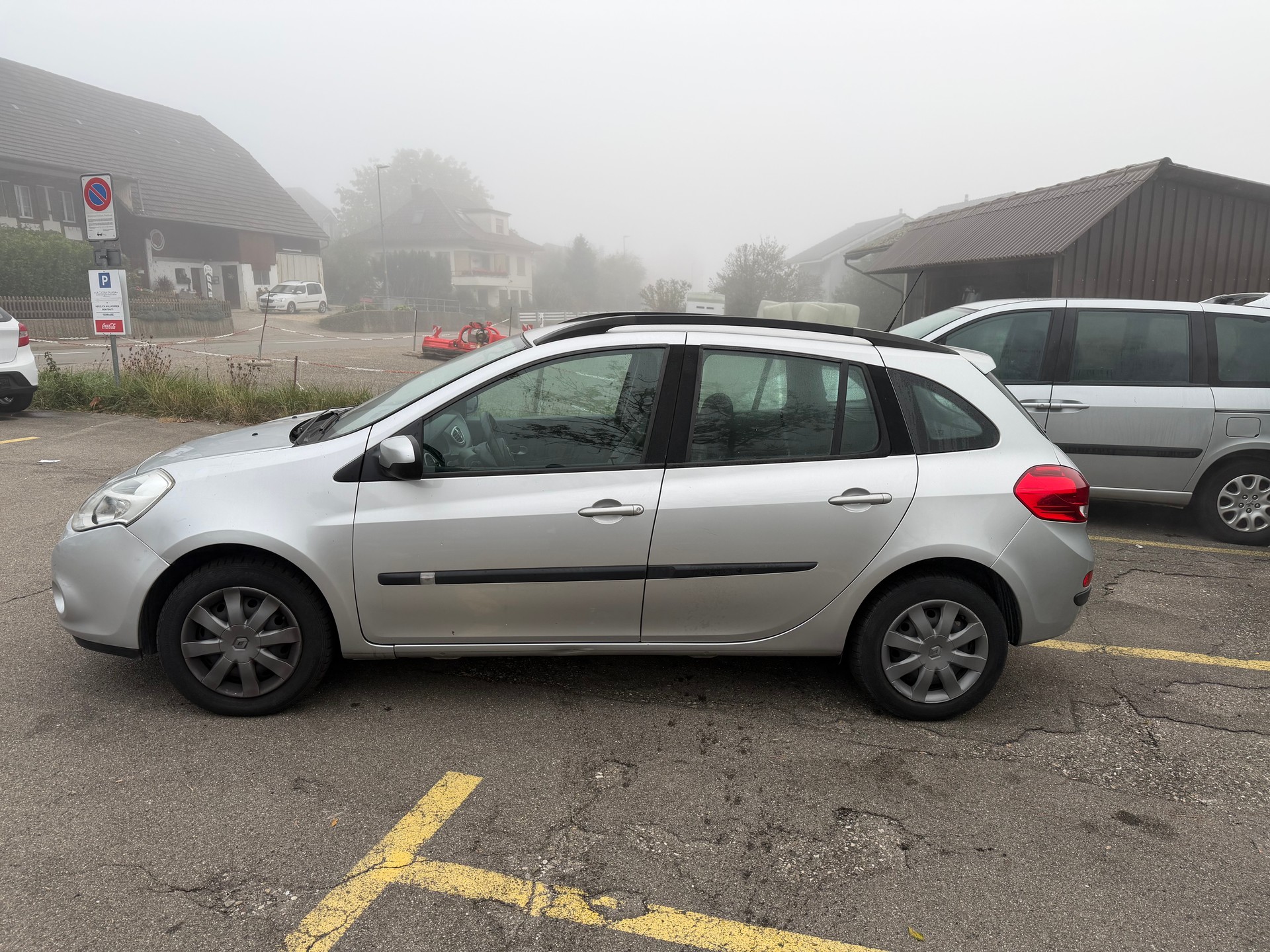 RENAULT 1.2 16V 75 Expression-image-1