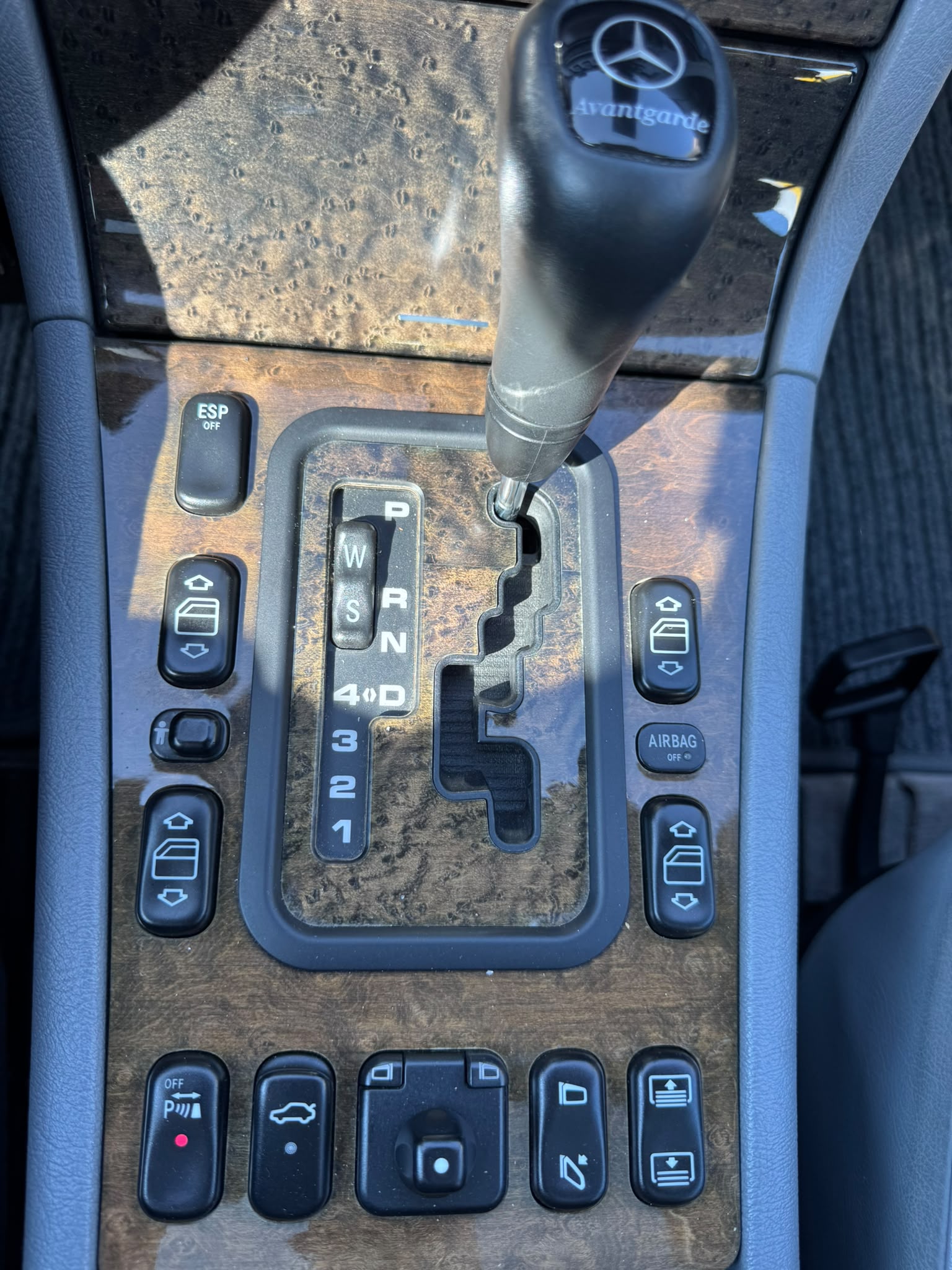 MERCEDES-BENZ E 430 Avantgarde Automatic-image-13