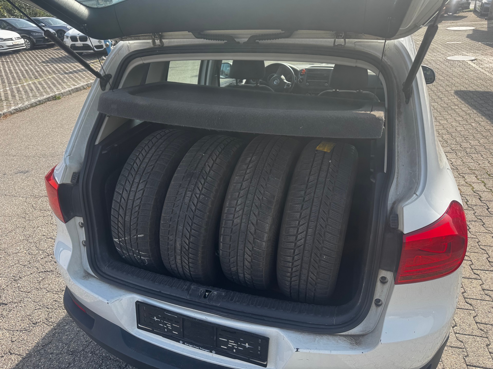 VW Tiguan 2.0 TDI BlueMotion Trend&Fun 4x2-image-8