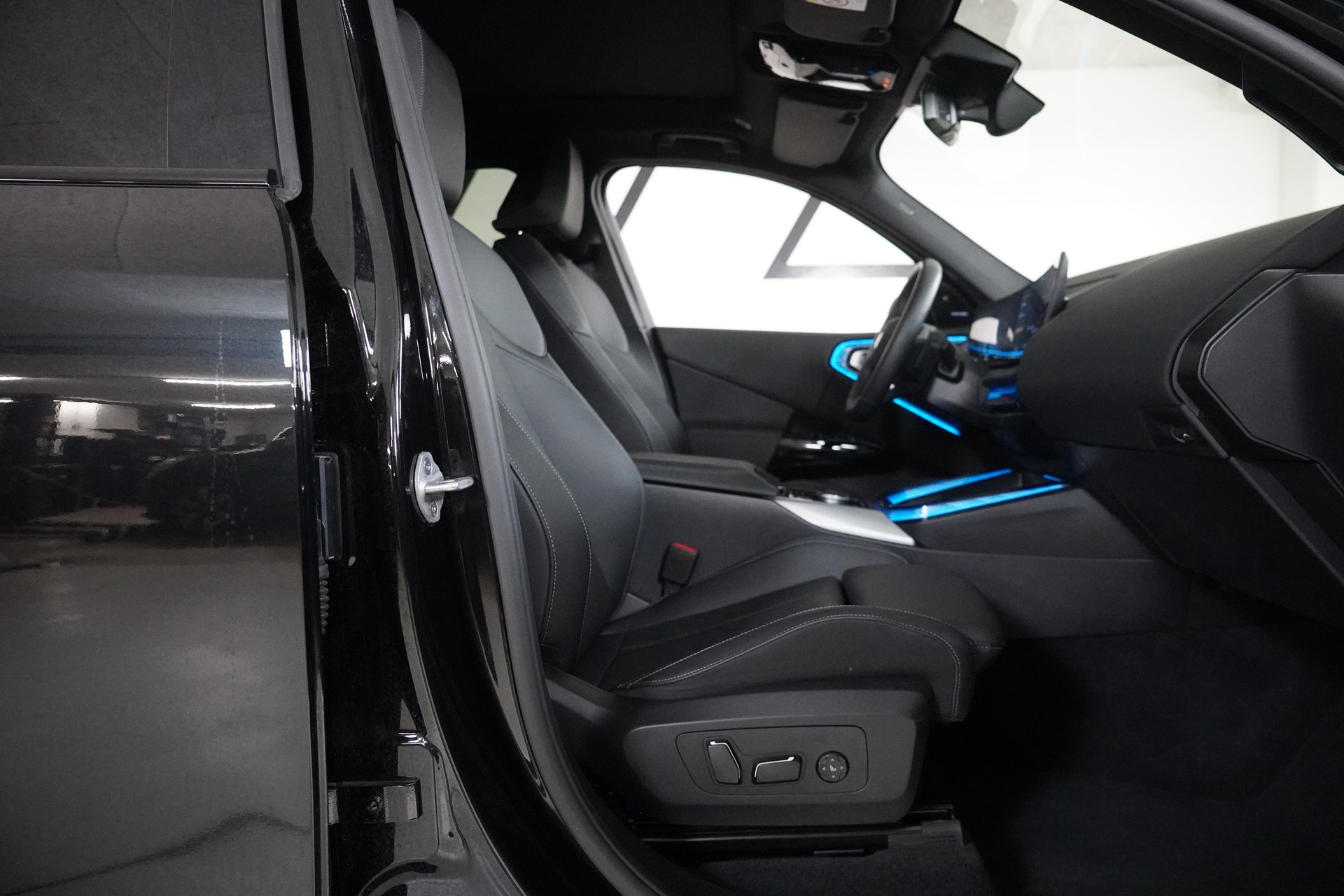 BMW X3 xDrive 48V 20d M Sport-image-13