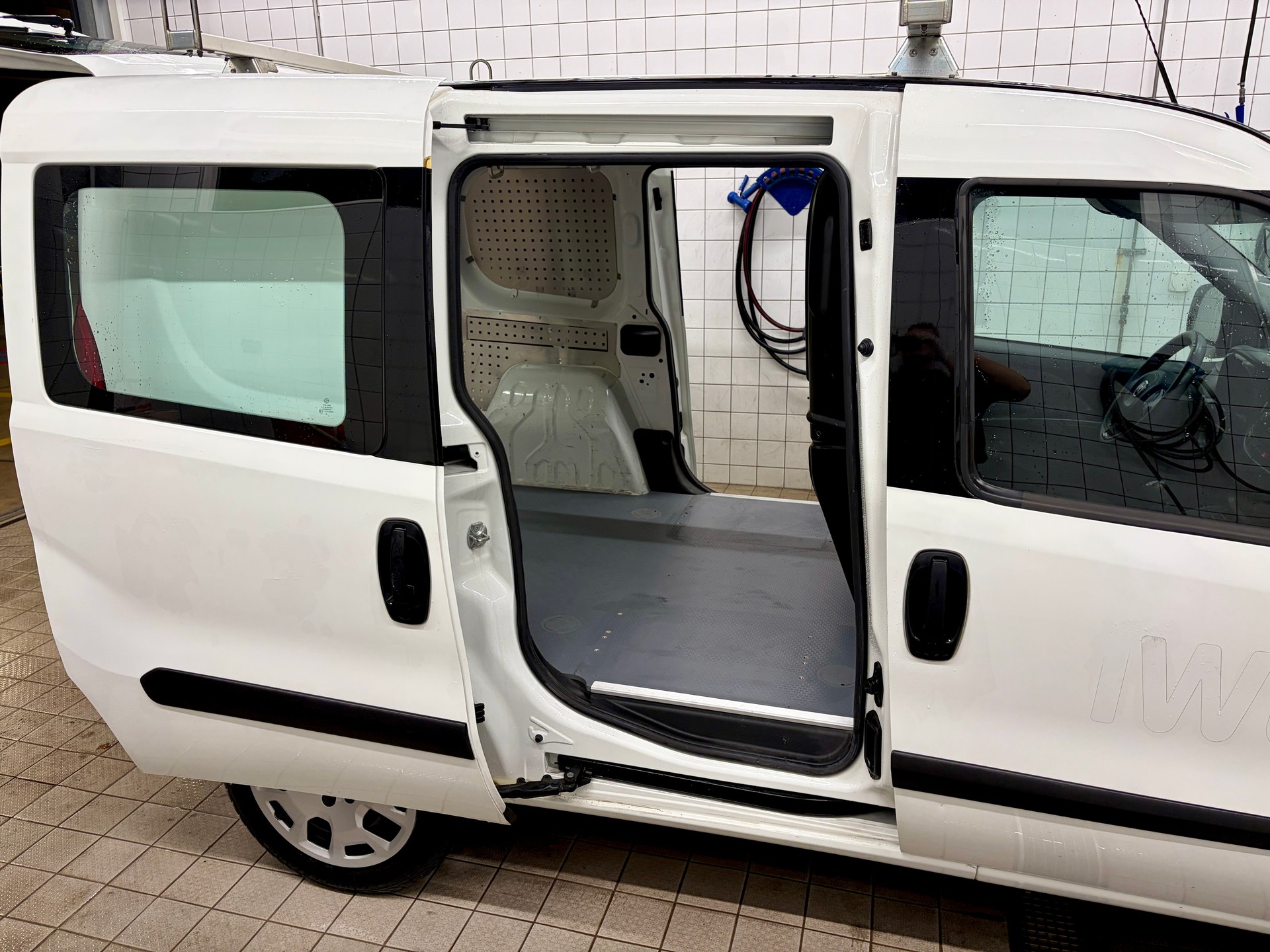 FIAT 1.4 16V Natural Power Swiss-image-12